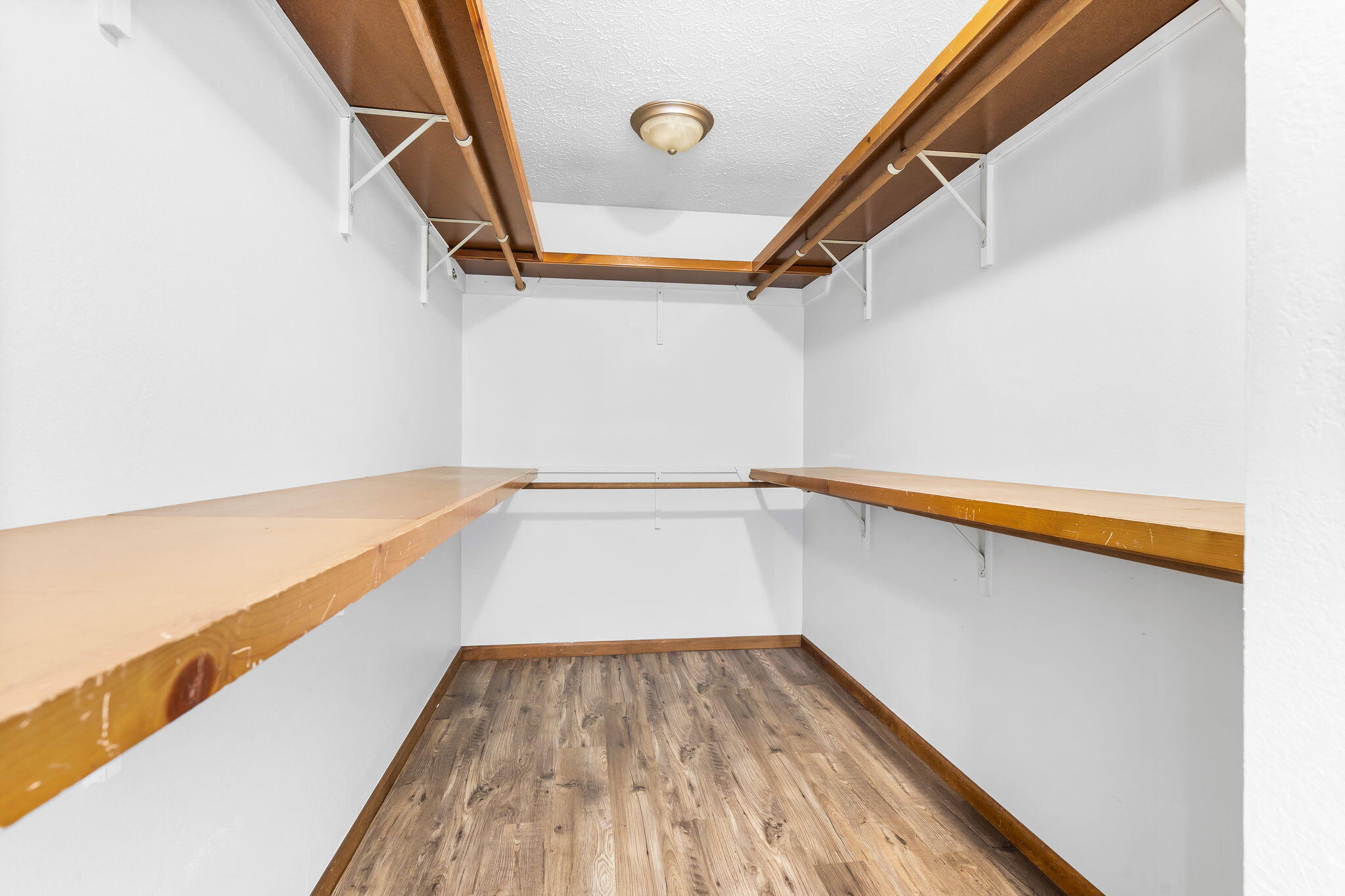 2069 Preakness Drive Property Photo 27