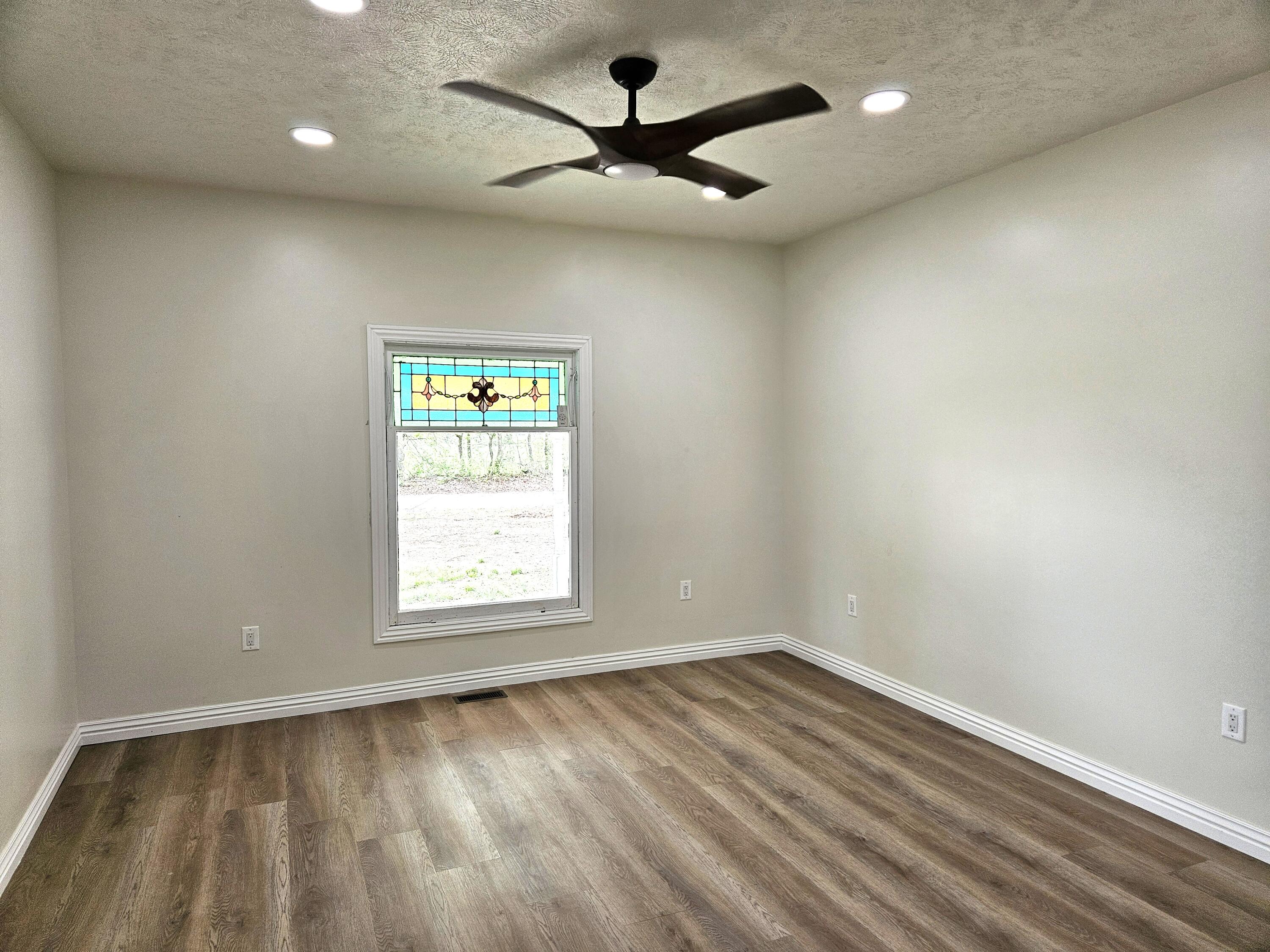 2914 Lambeth Road Property Photo 3