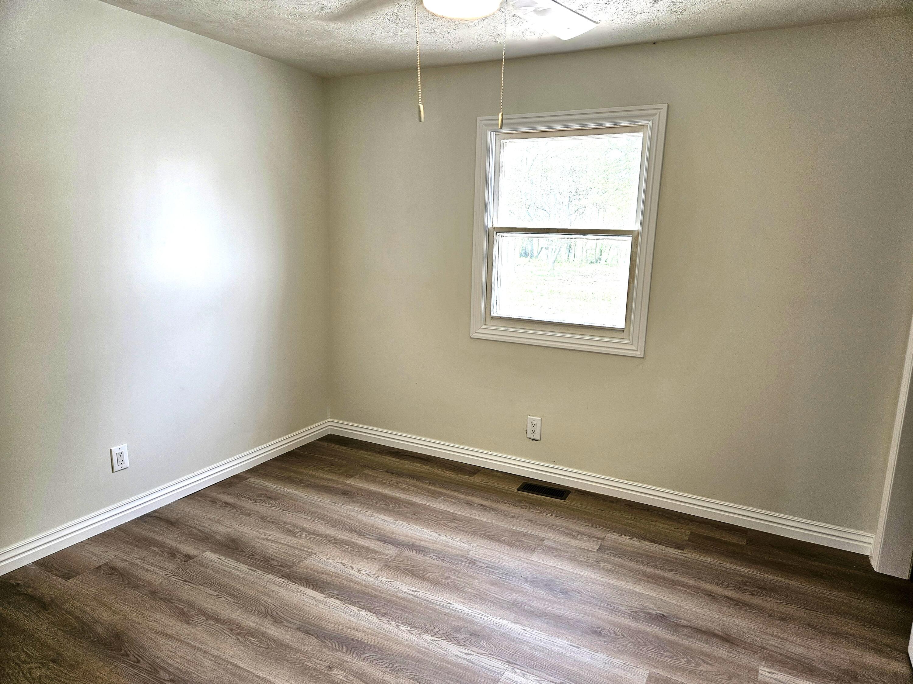 2914 Lambeth Road Property Photo 9