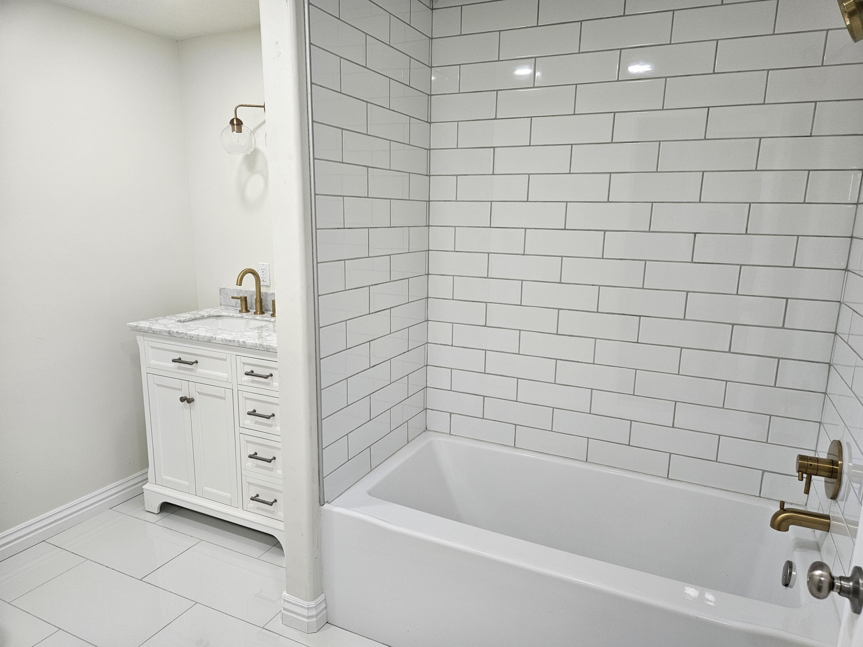 2914 Lambeth Road Property Photo 14