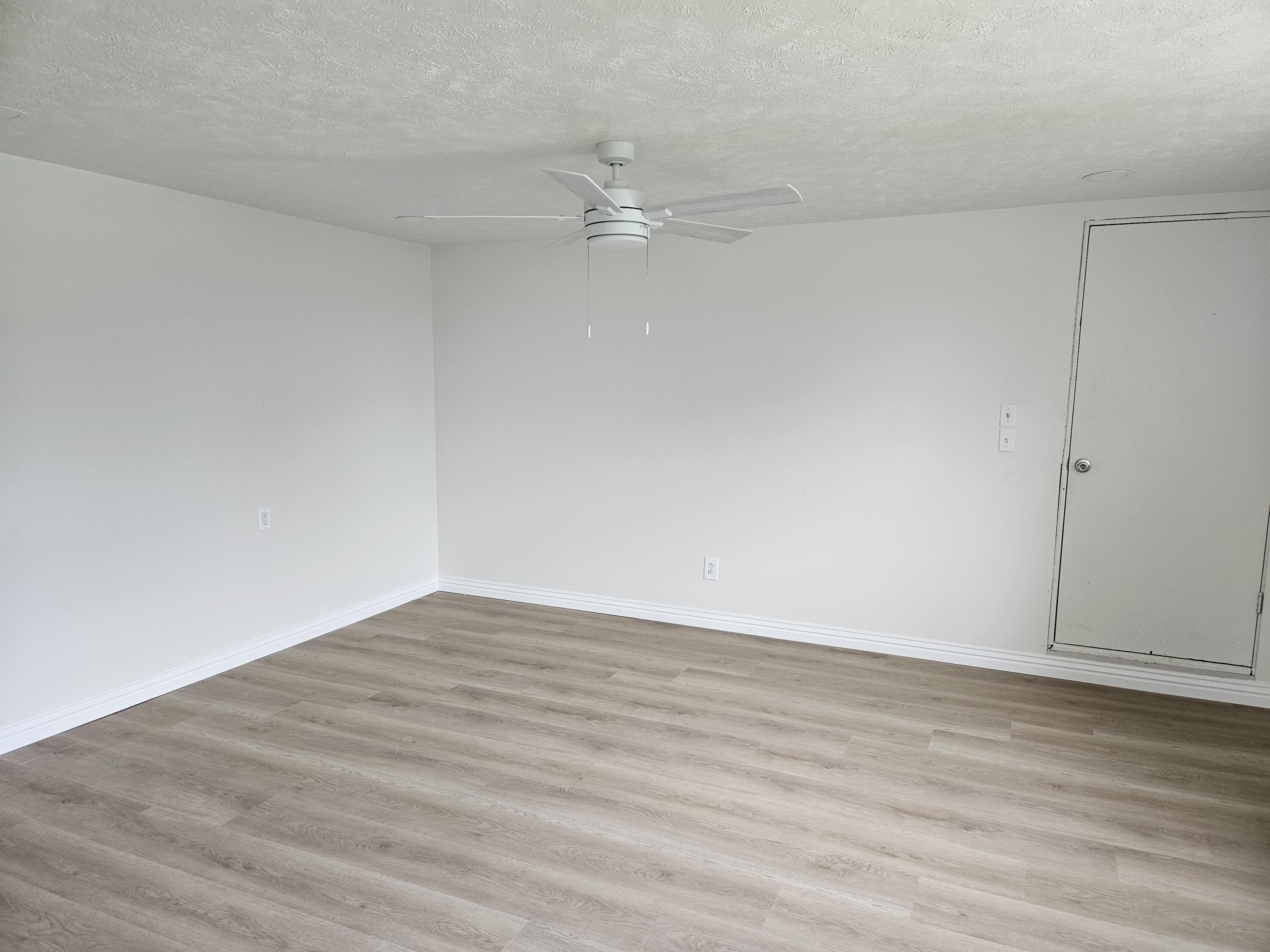 2914 Lambeth Road Property Photo 20