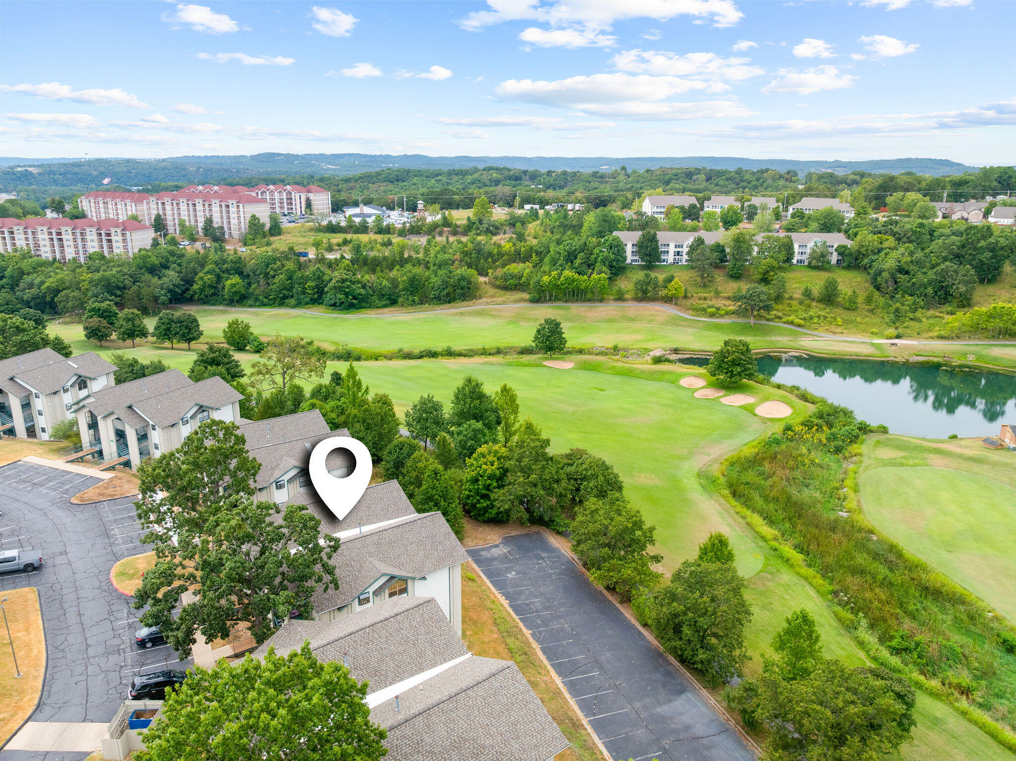 2700 Green Mountain Drive Property Photo 4