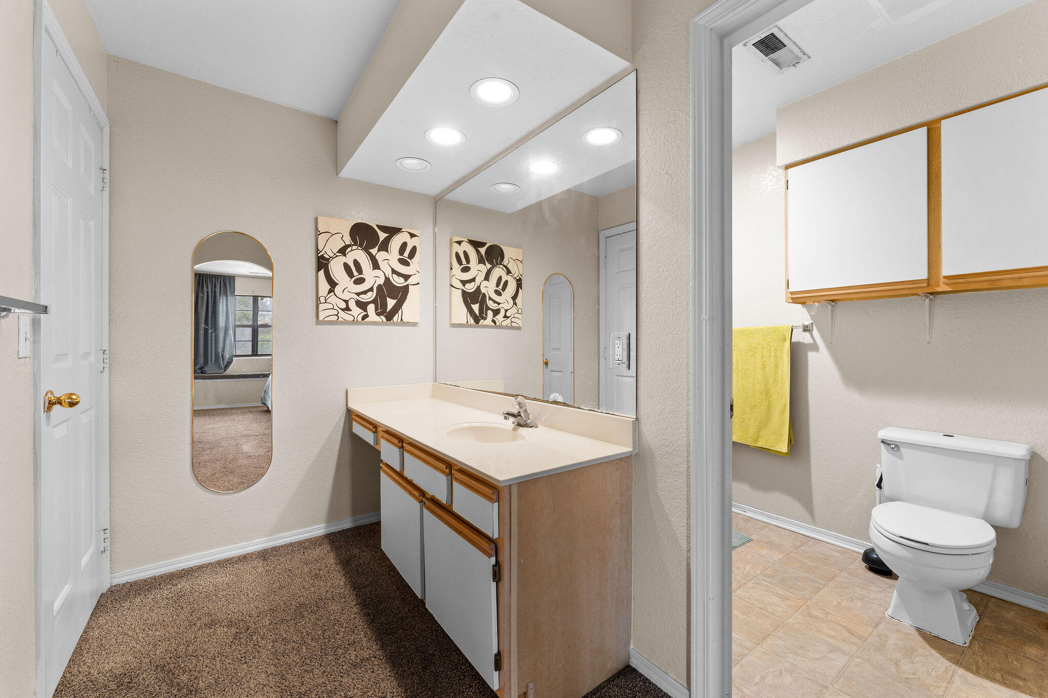 2700 Green Mountain Drive Property Photo 18