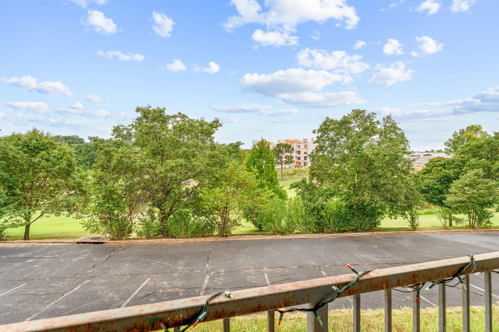 2700 Green Mountain Drive Property Photo 21