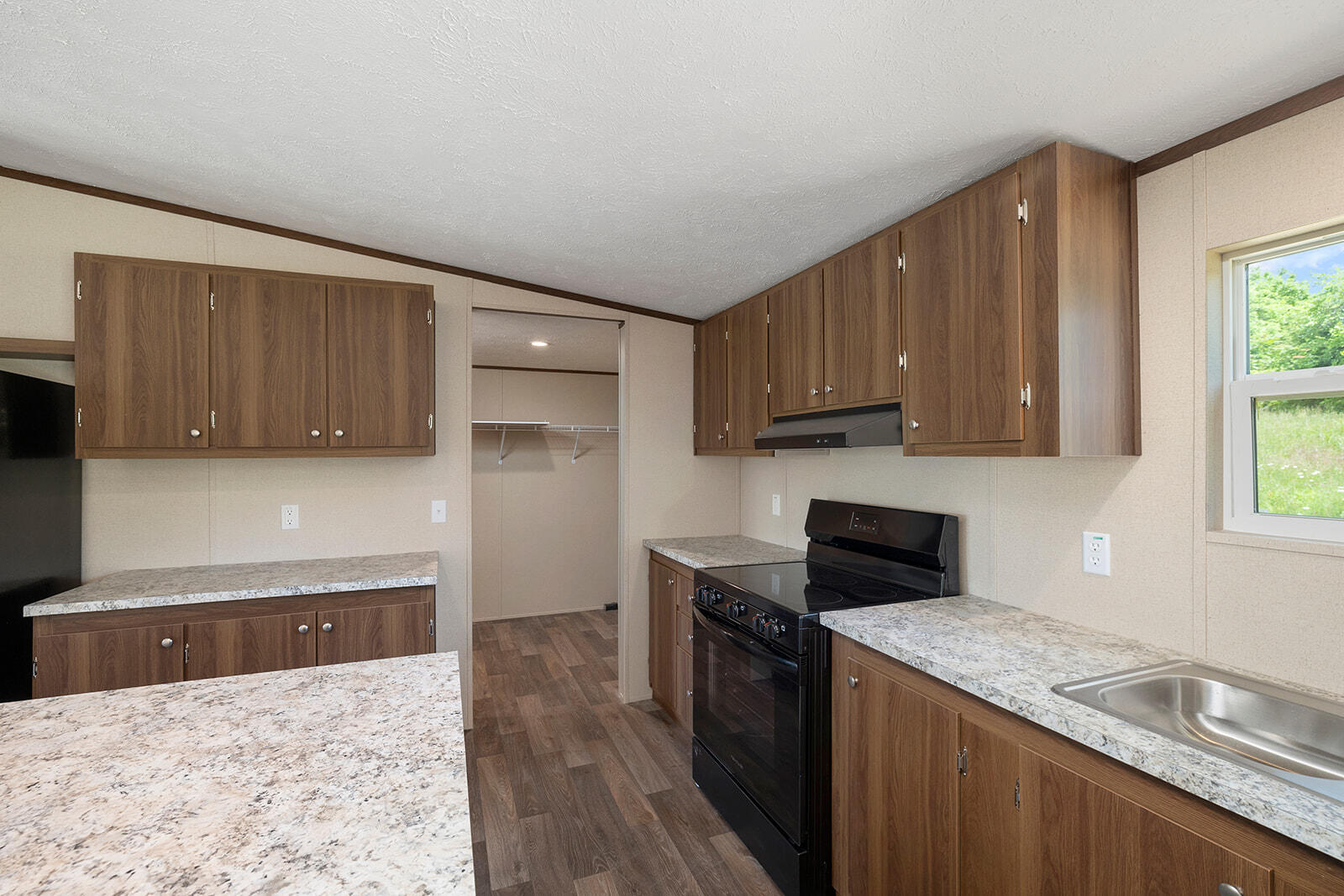 510 Tri-lakes Road Property Photo 9