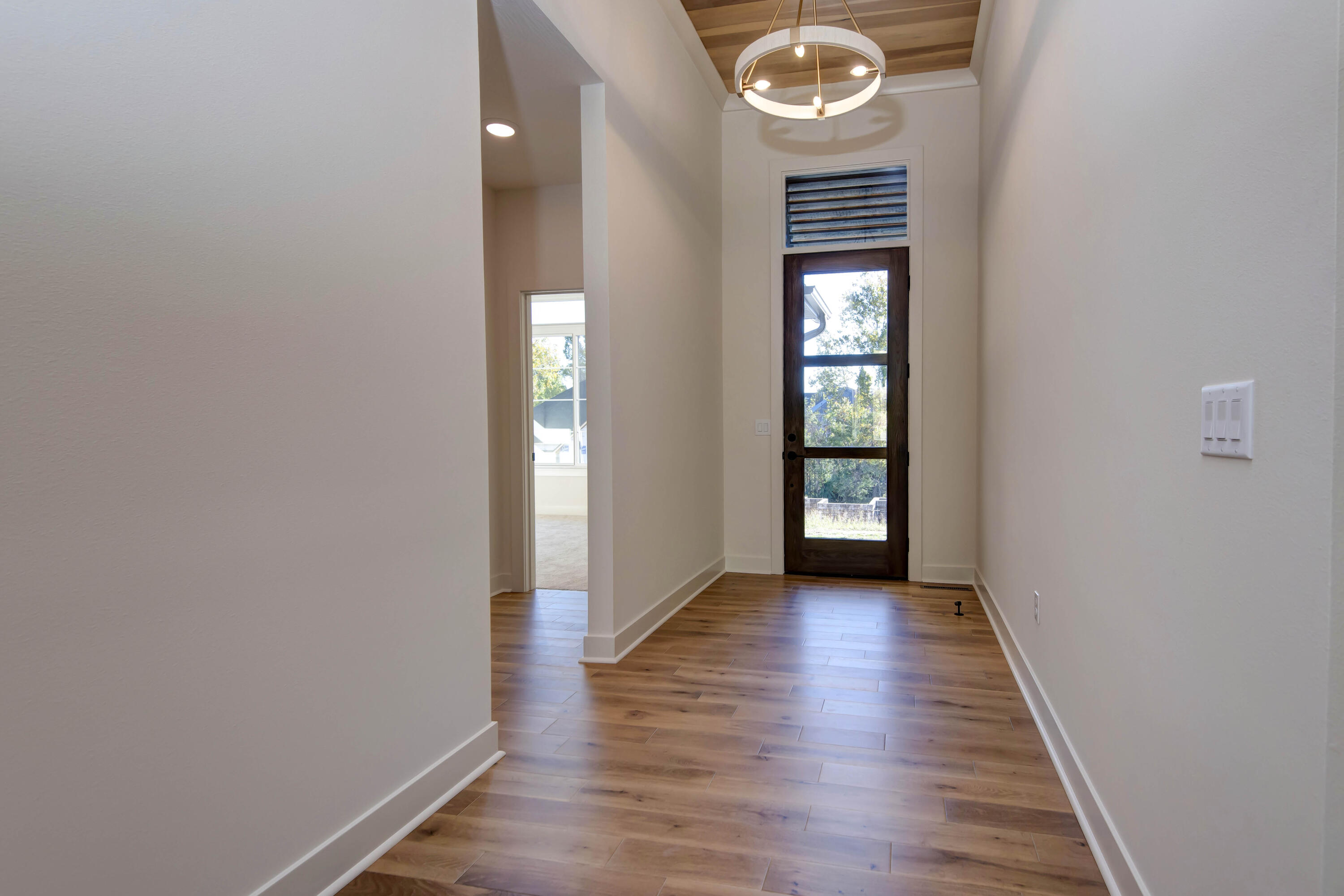 5943 South Clay Avenue Property Photo 2