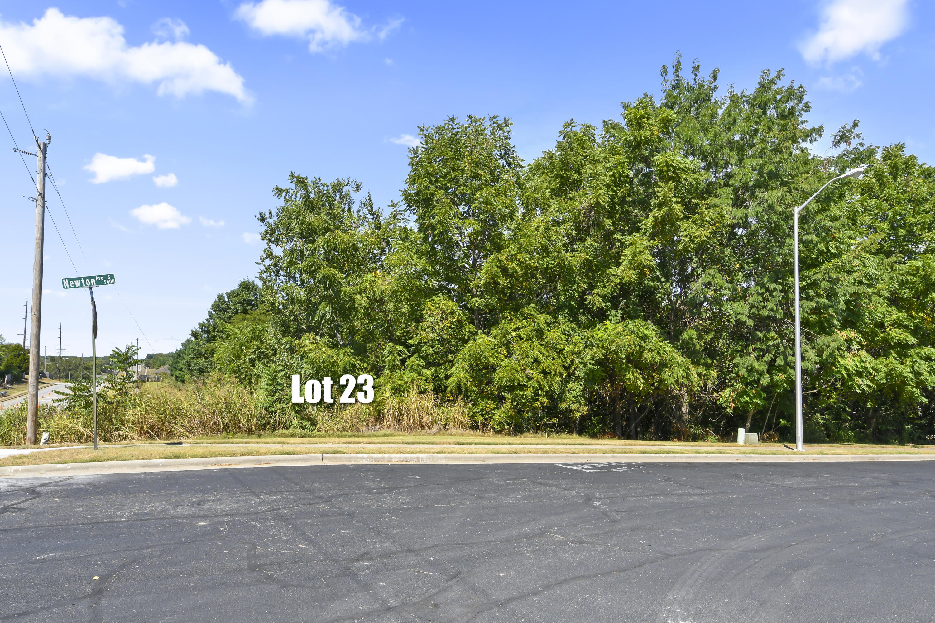5393 South Newton Avenue Property Photo 5