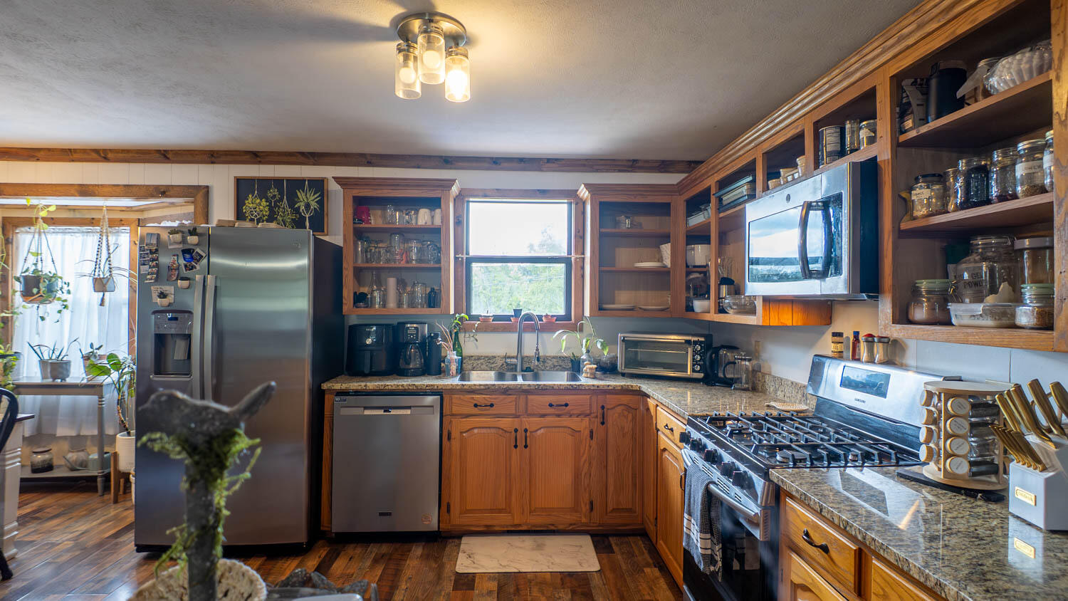 570 Missouri Avenue Property Photo 13