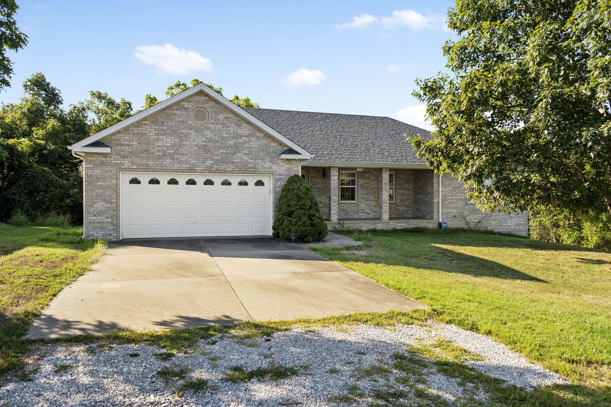 735 Garner Drive Property Photo 6