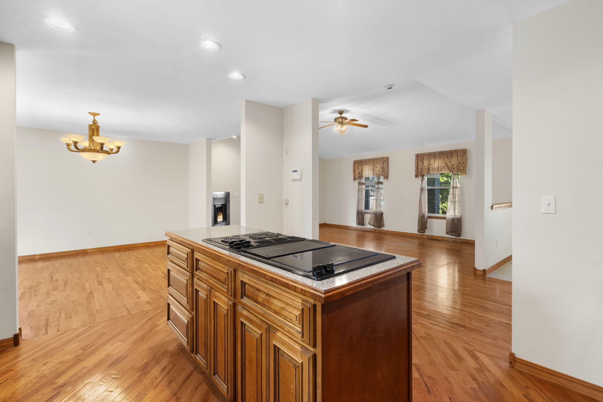 735 Garner Drive Property Photo 11