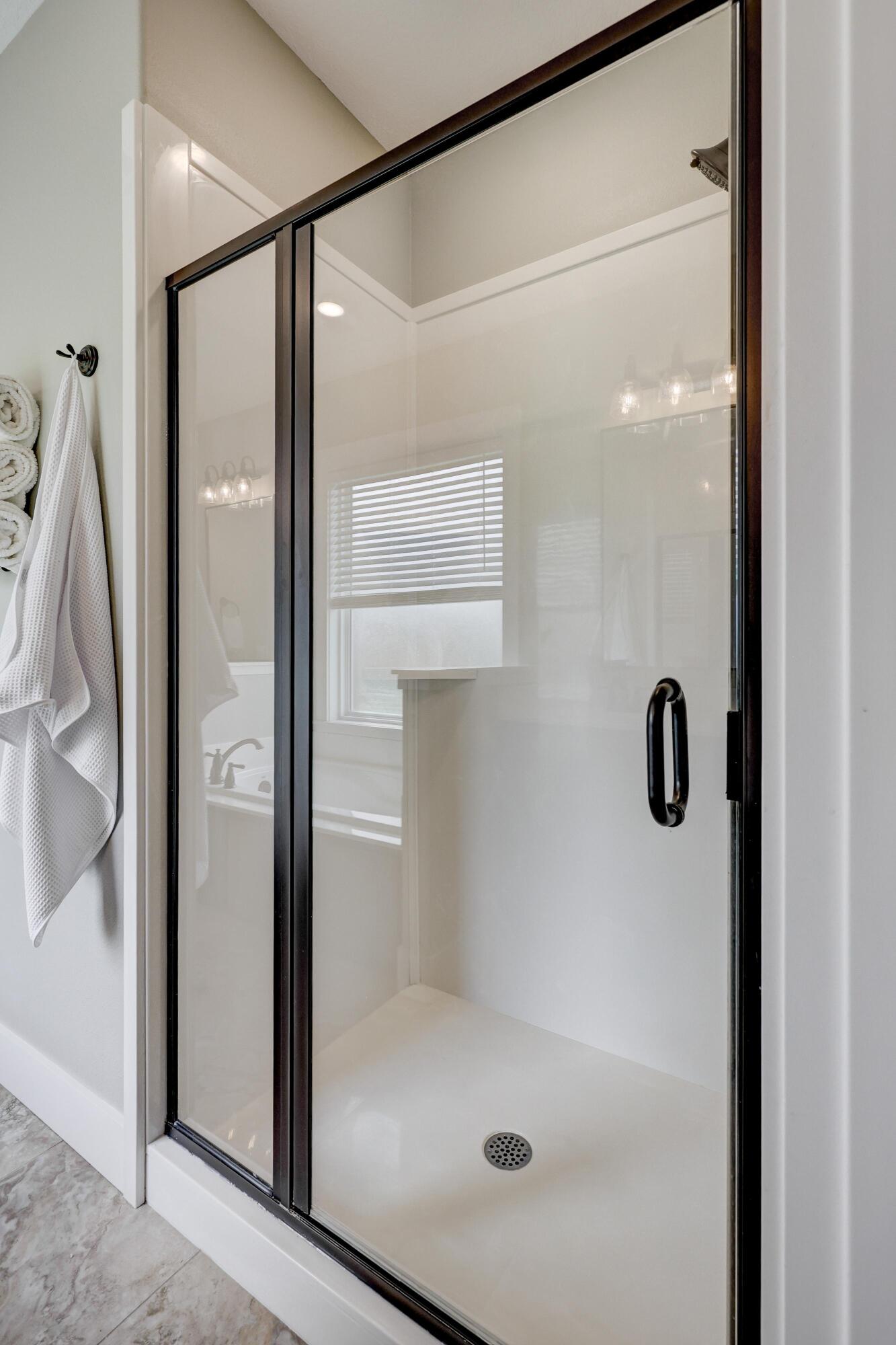 206 Amber Brush Lane Property Photo 32