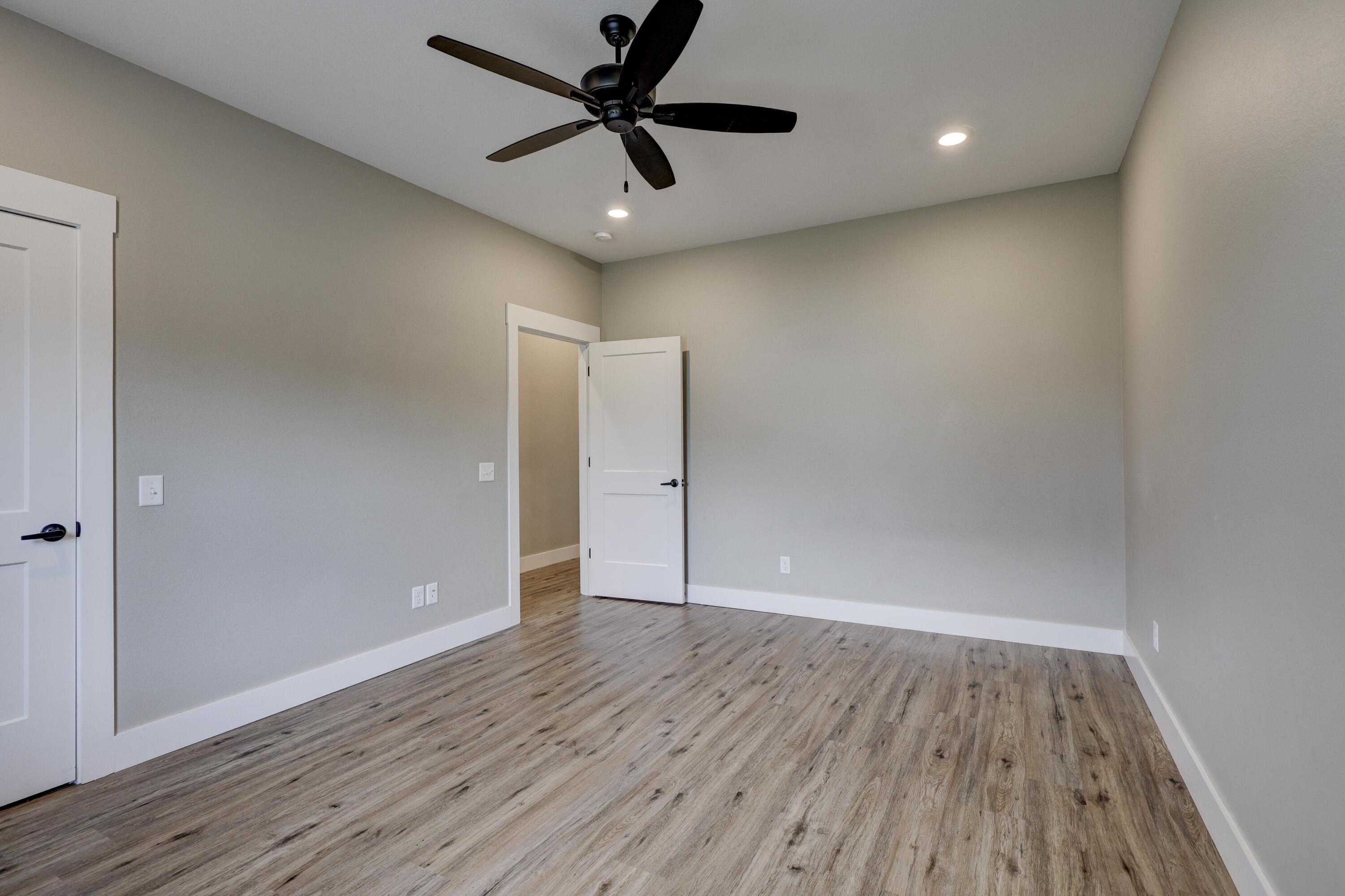 206 Amber Brush Lane Property Photo 41