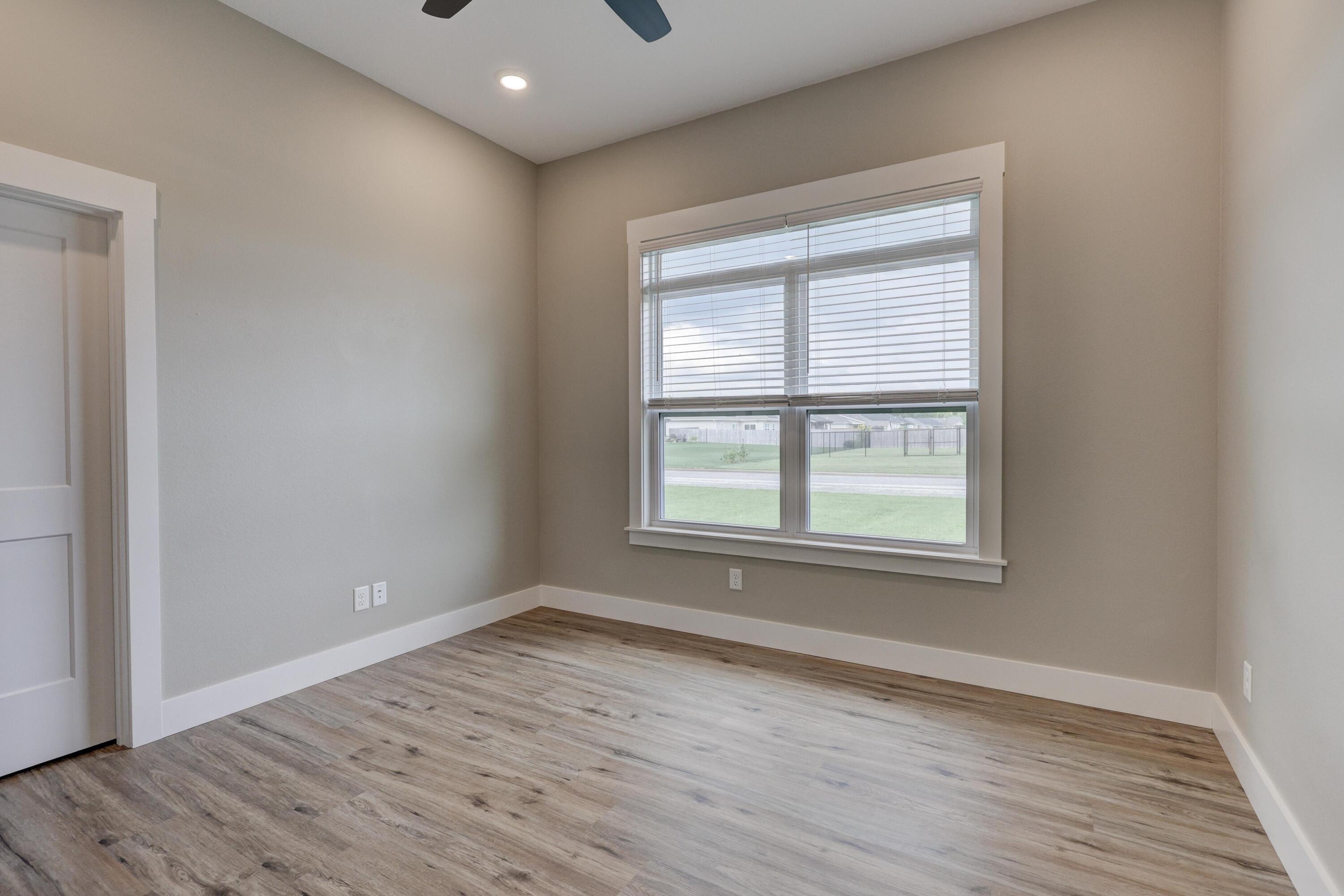 206 Amber Brush Lane Property Photo 46