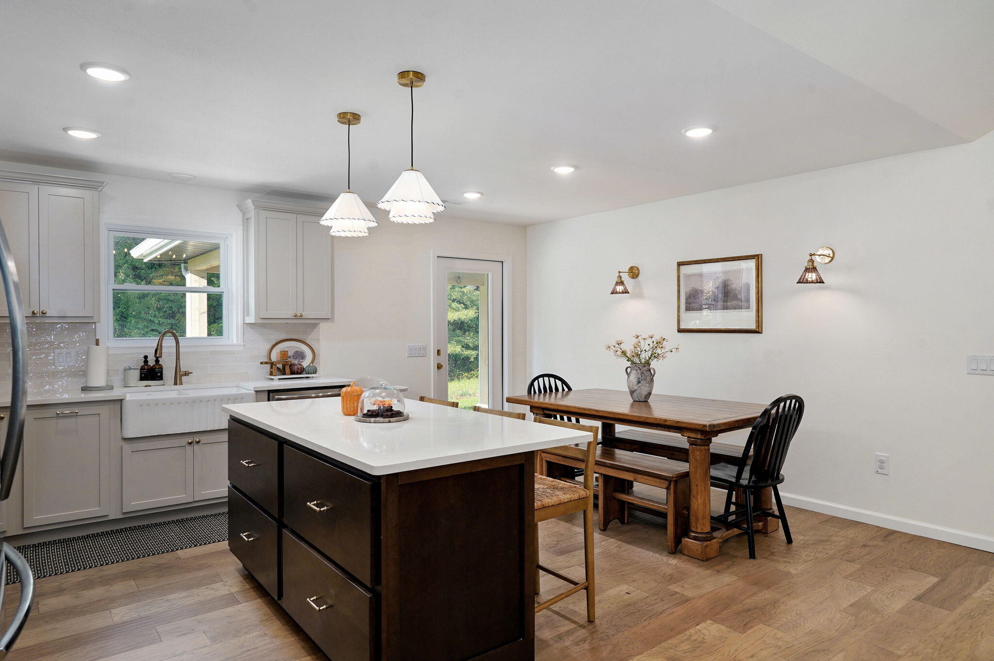 2405 Deatherage Avenue Property Photo 12