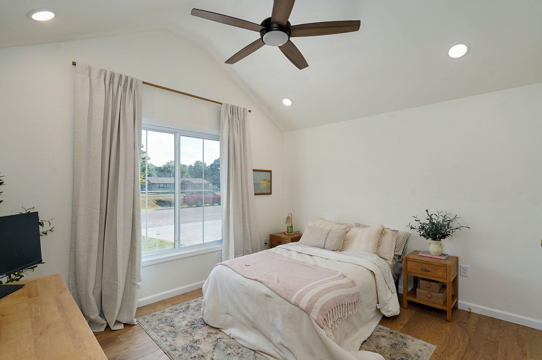 2405 Deatherage Avenue Property Photo 17