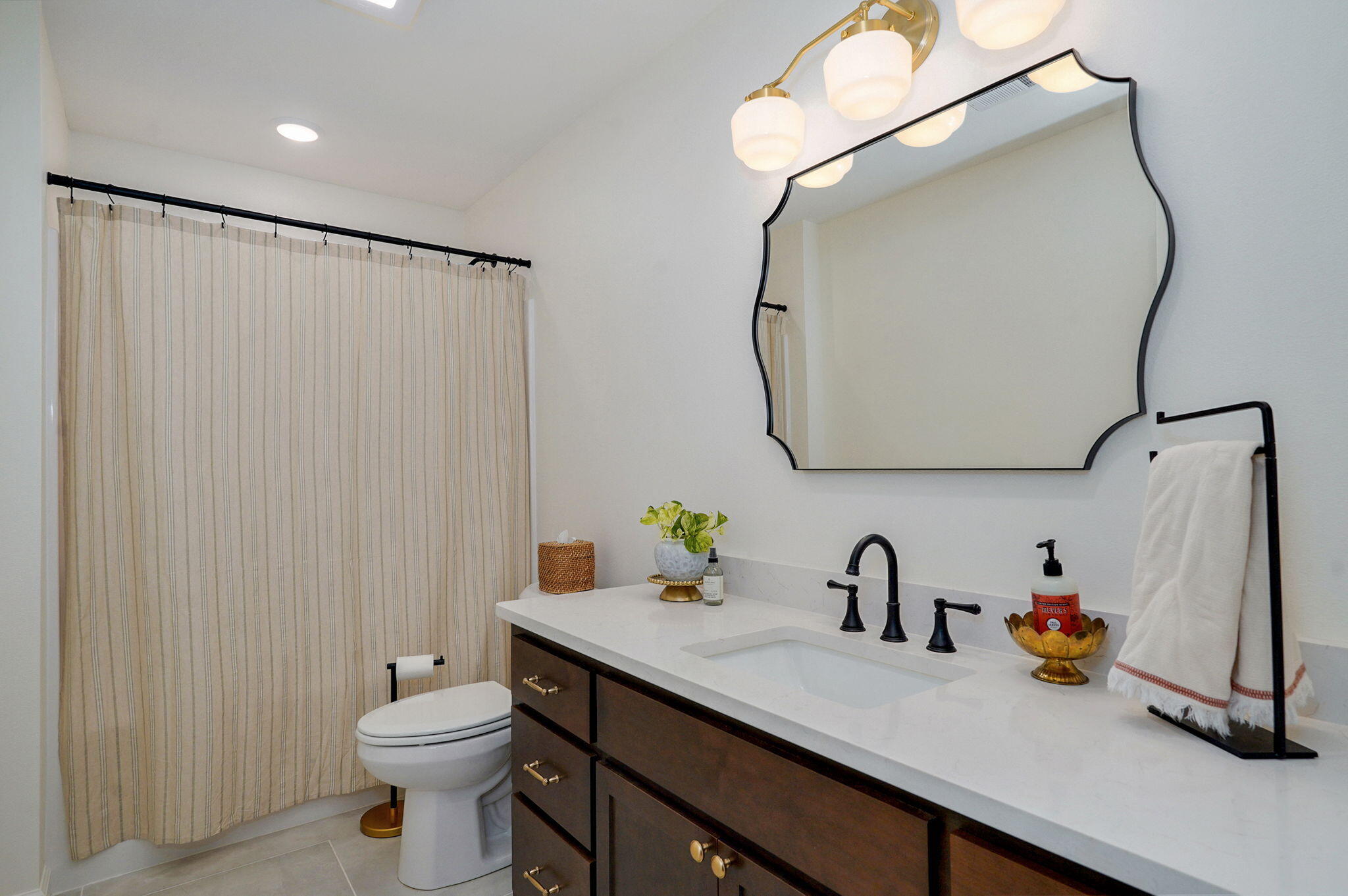 2405 Deatherage Avenue Property Photo 25
