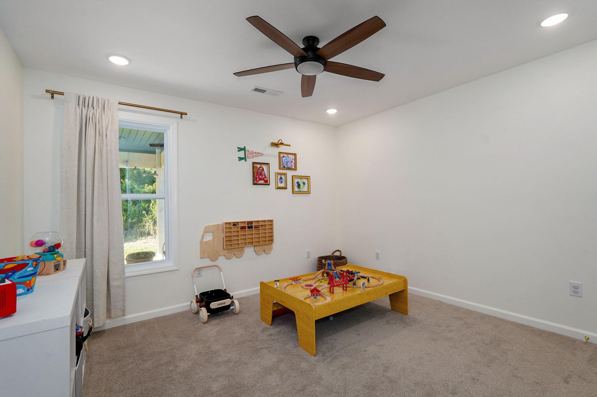 2405 Deatherage Avenue Property Photo 26