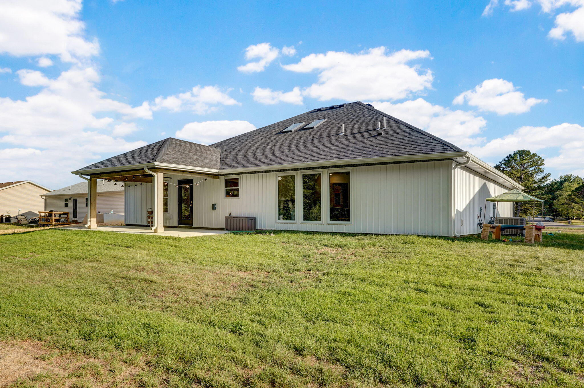 2405 Deatherage Avenue Property Photo 28