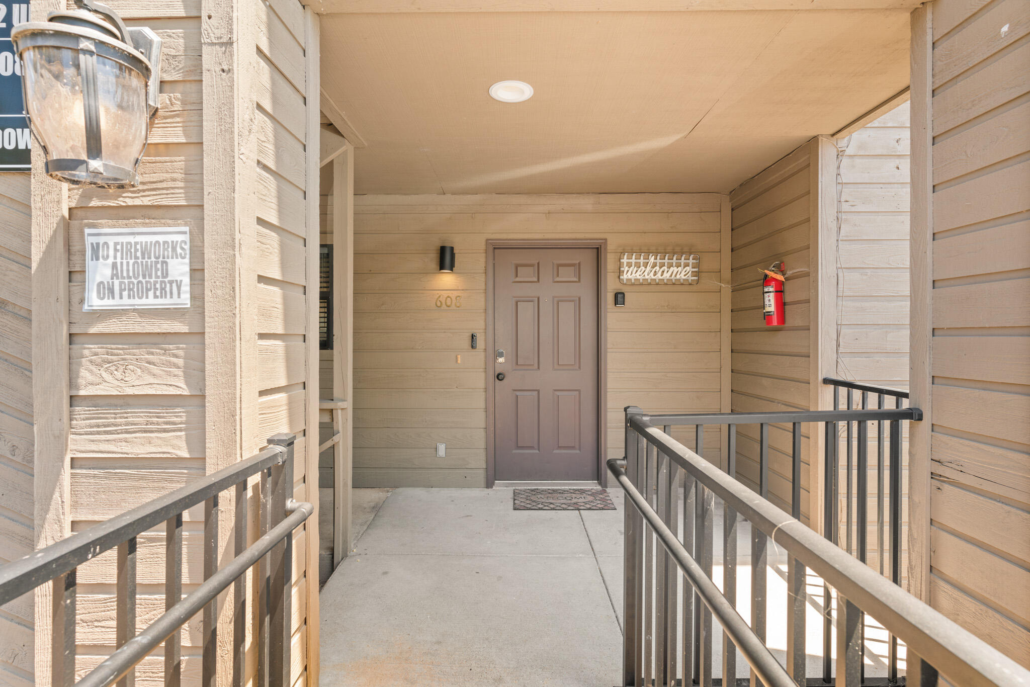429 Chinquapin Circle 608 Property Photo 2