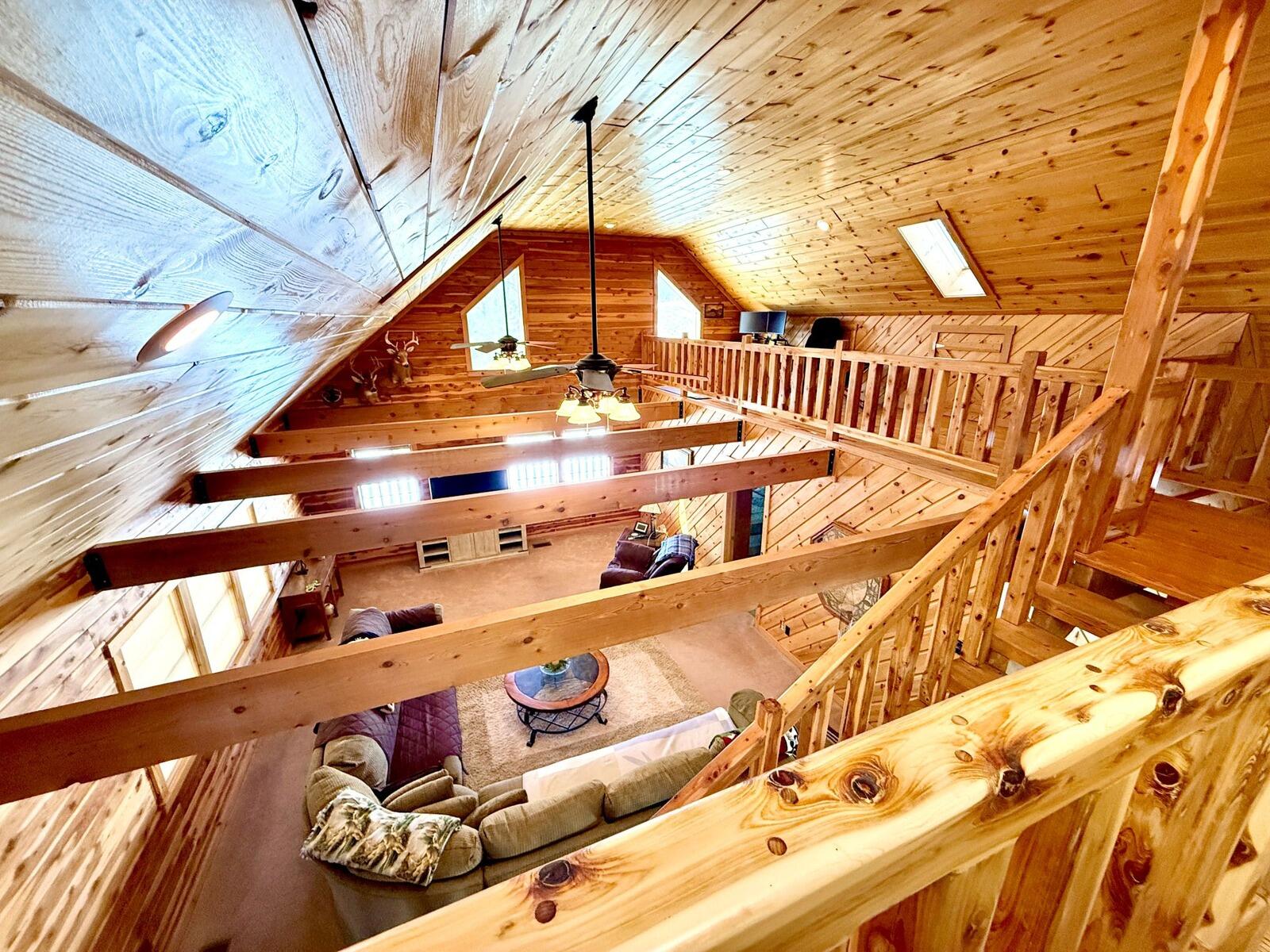 300 Round Up Lane Property Photo 26