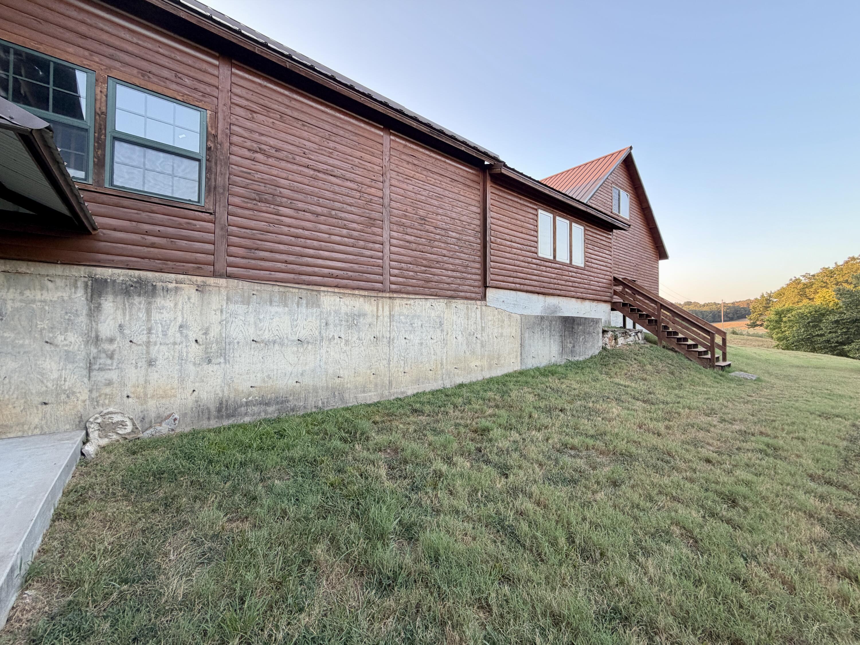 300 Round Up Lane Property Photo 63