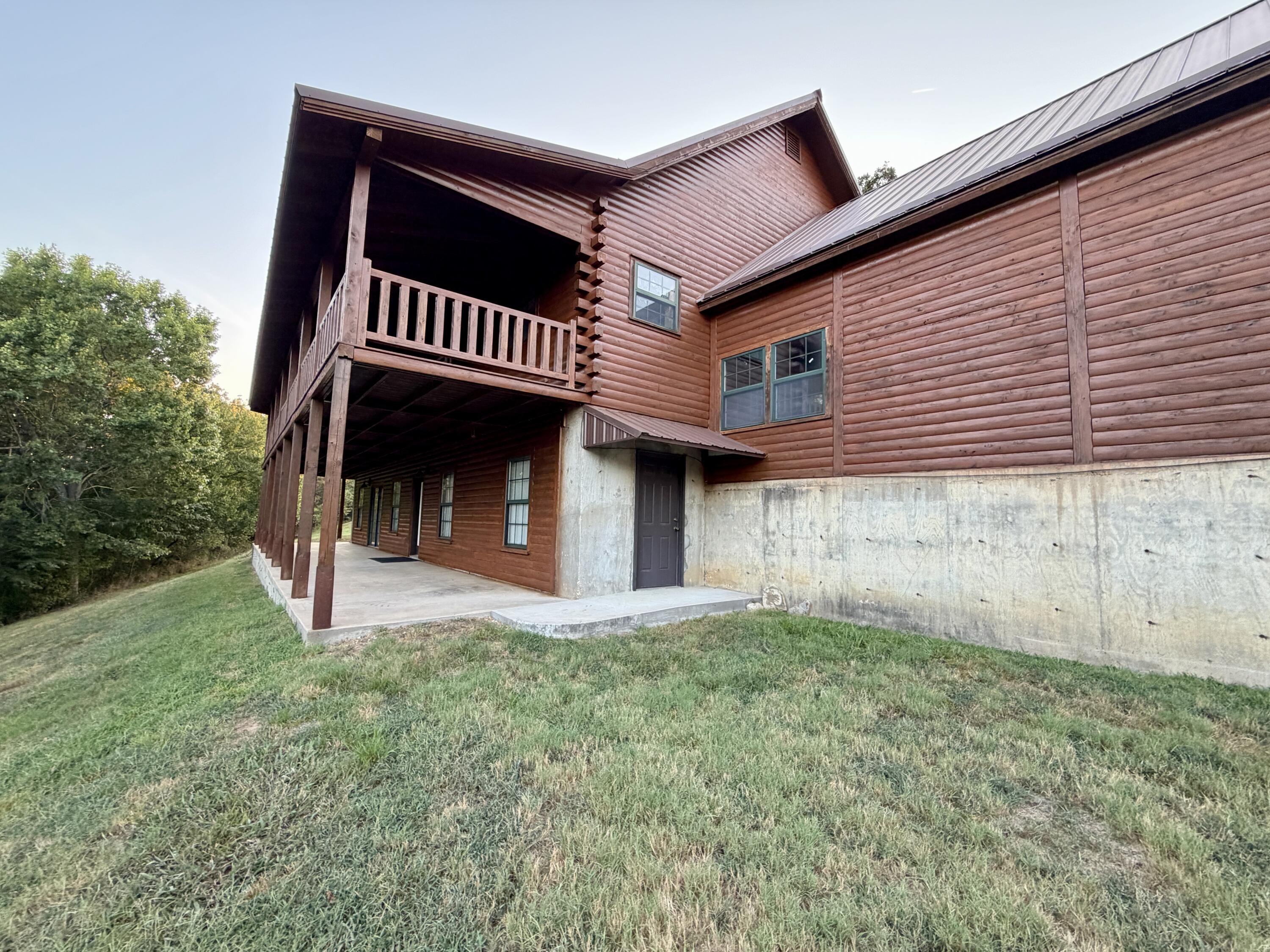300 Round Up Lane Property Photo 65