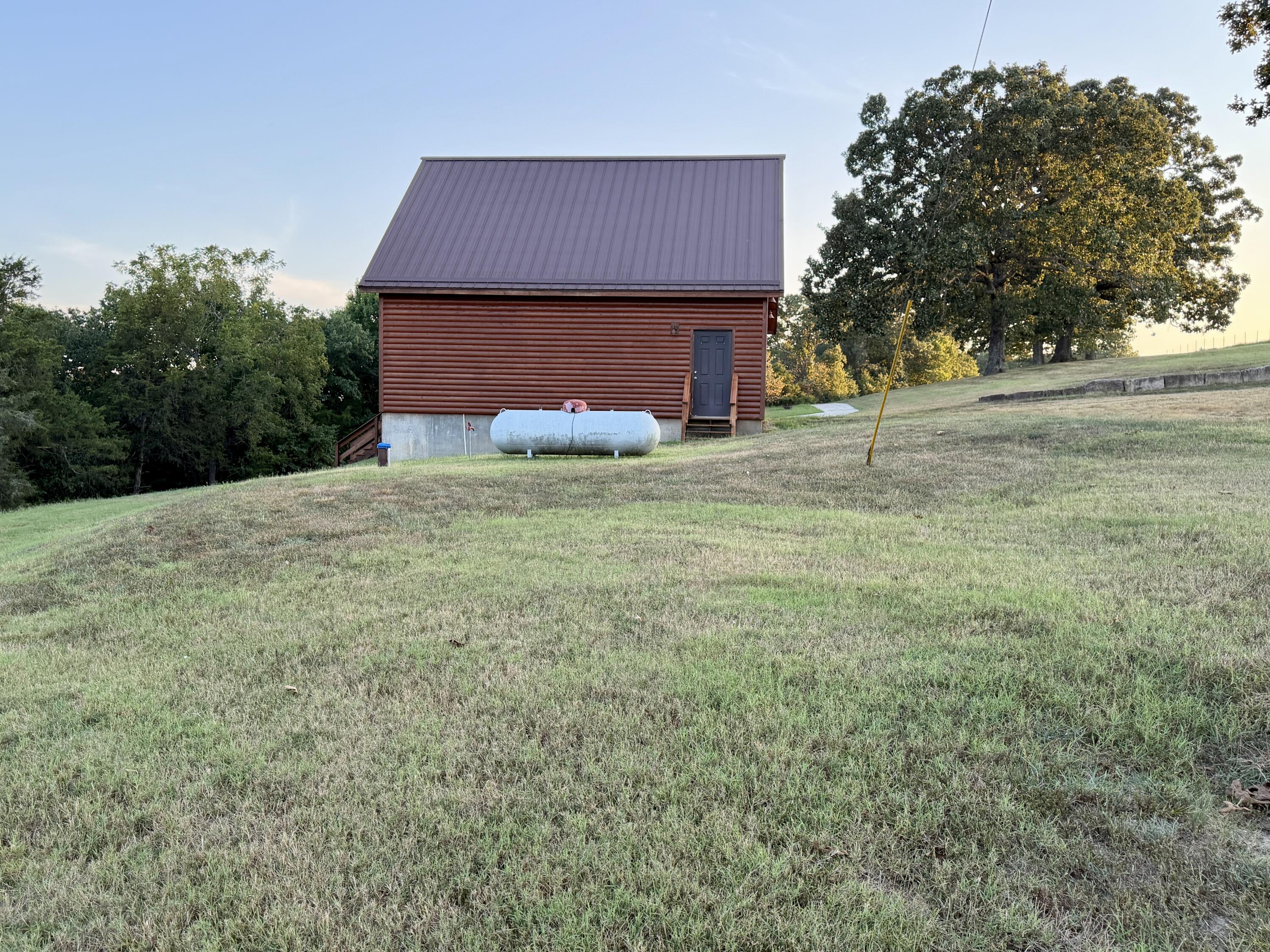 300 Round Up Lane Property Photo 71