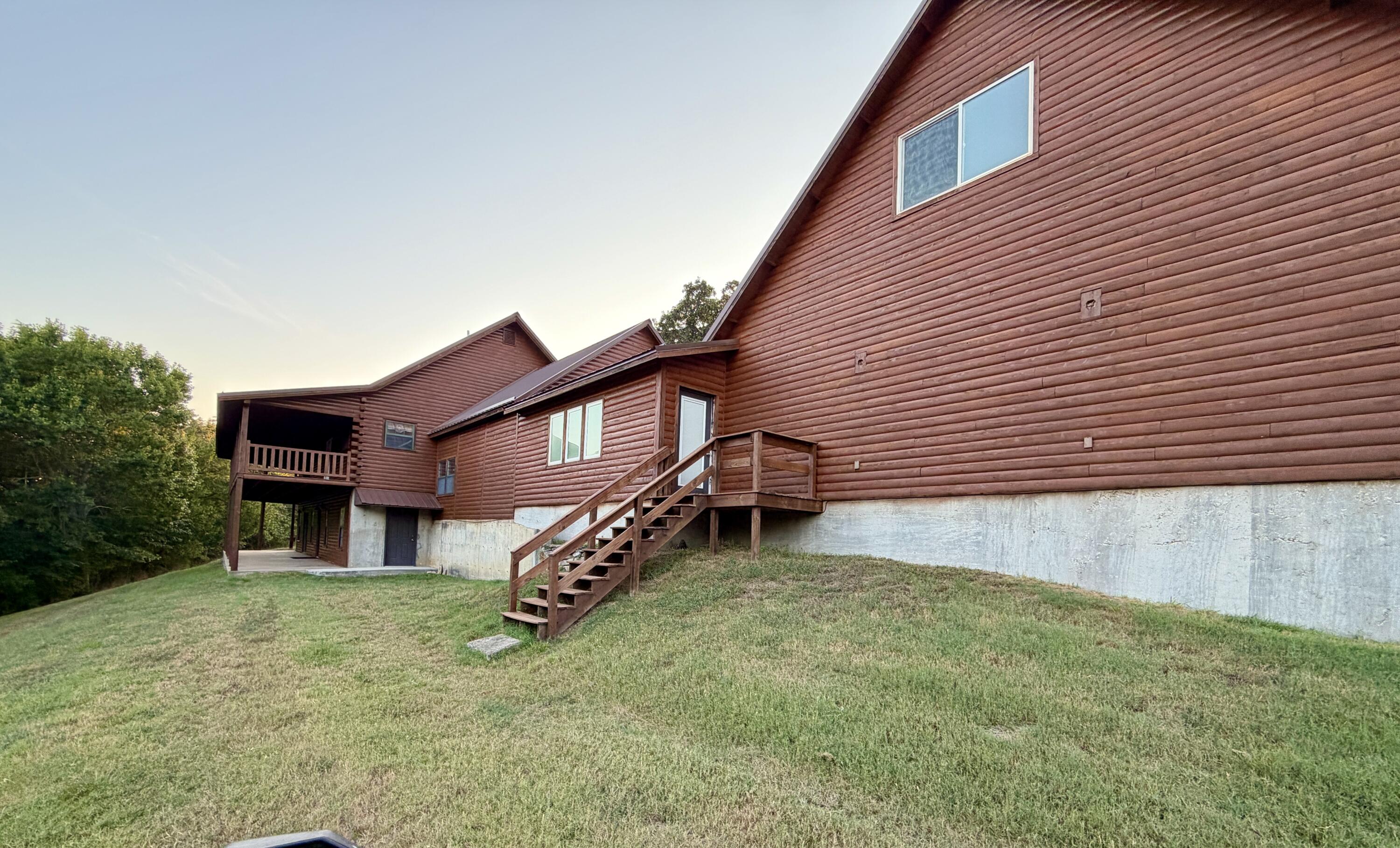 300 Round Up Lane Property Photo 74