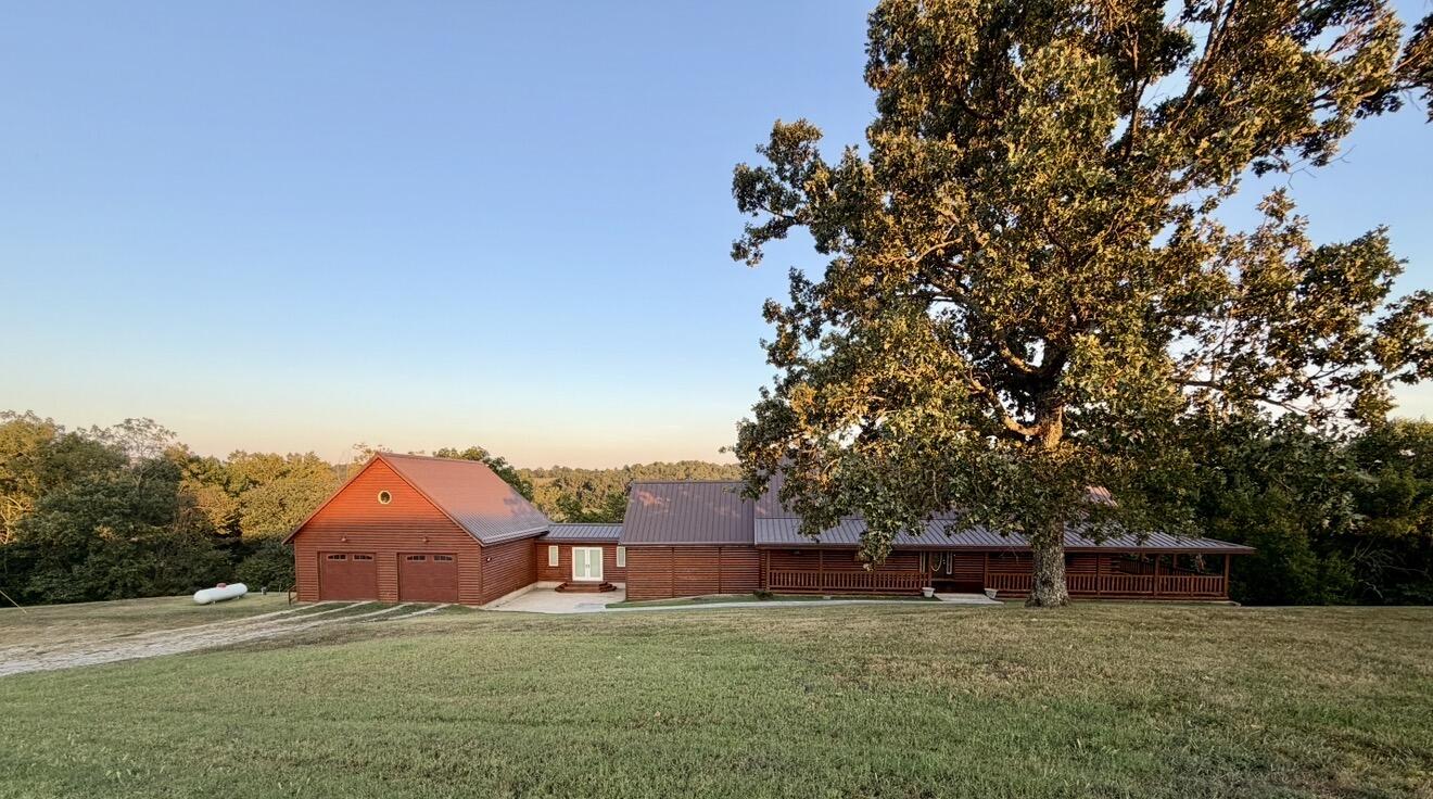 300 Round Up Lane Property Photo 78