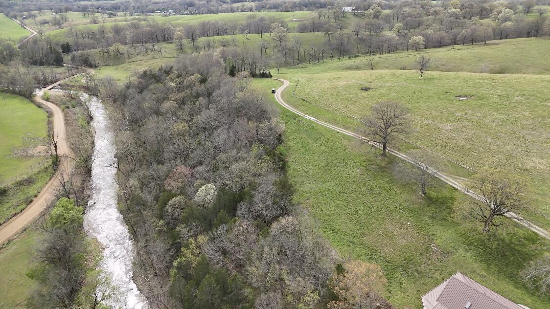 300 Round Up Lane Property Photo 86