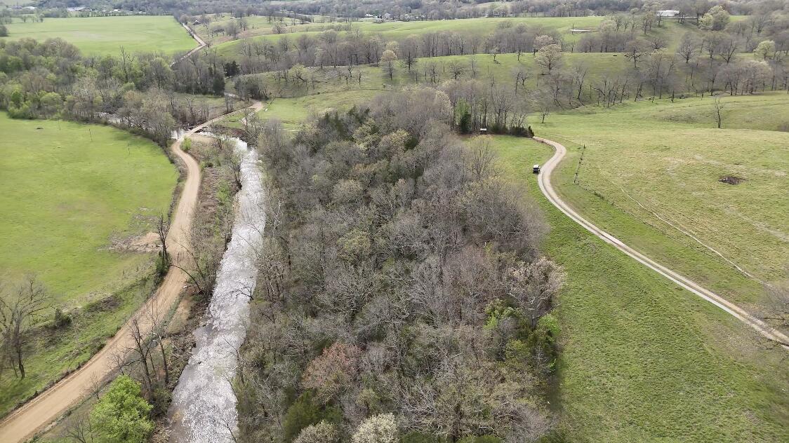 300 Round Up Lane Property Photo 91