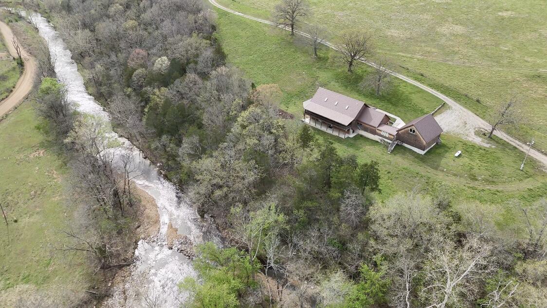 300 Round Up Lane Property Photo 111