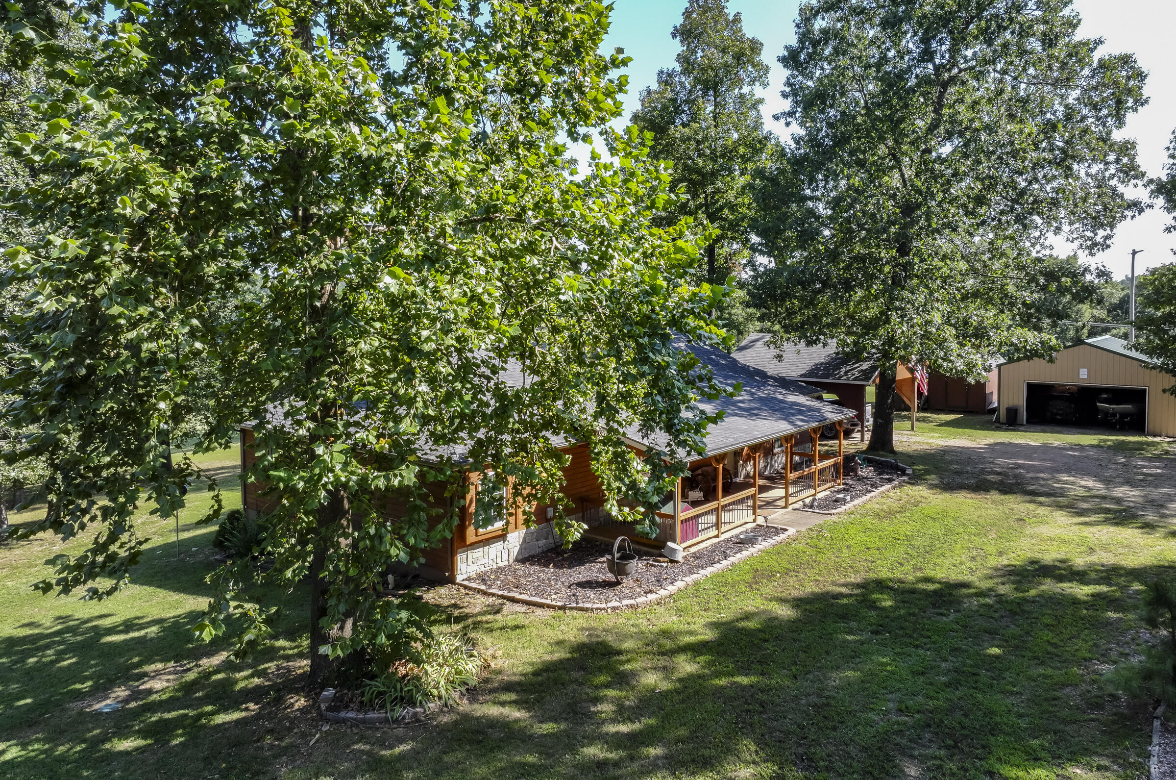 218 Reti Road Property Photo 3