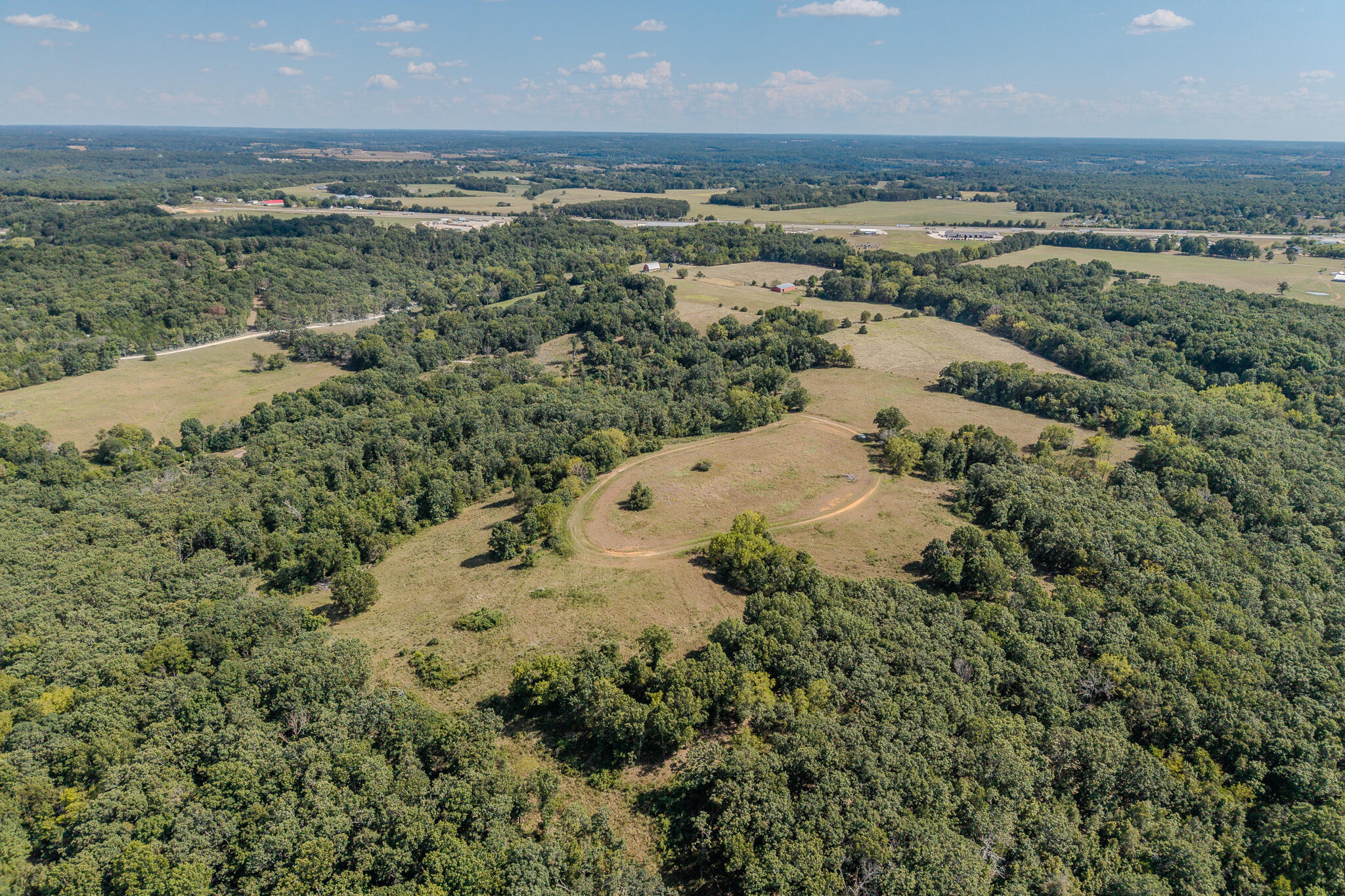 000 White Clover Road Property Photo 3