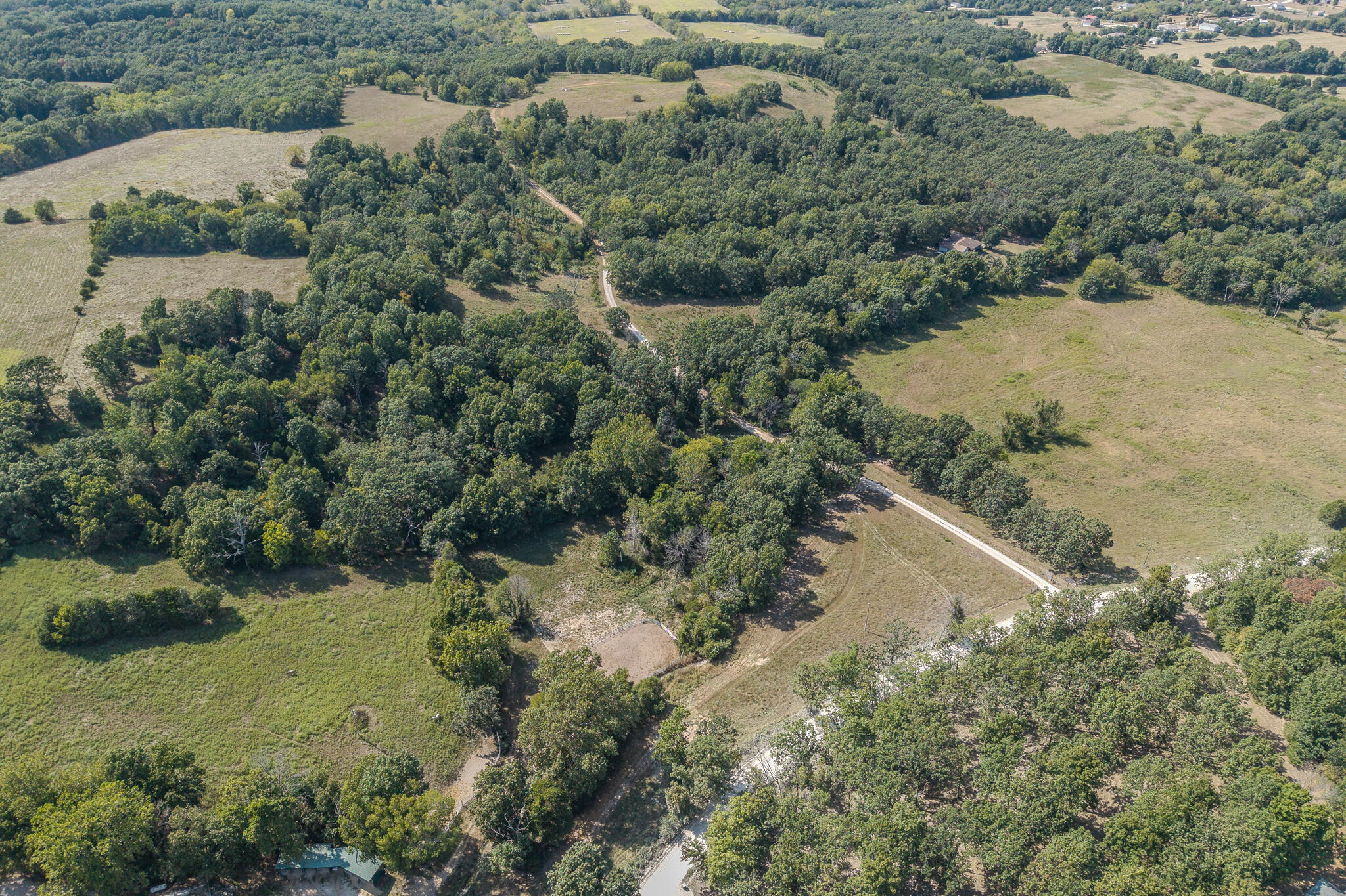 000 White Clover Road Property Photo 6