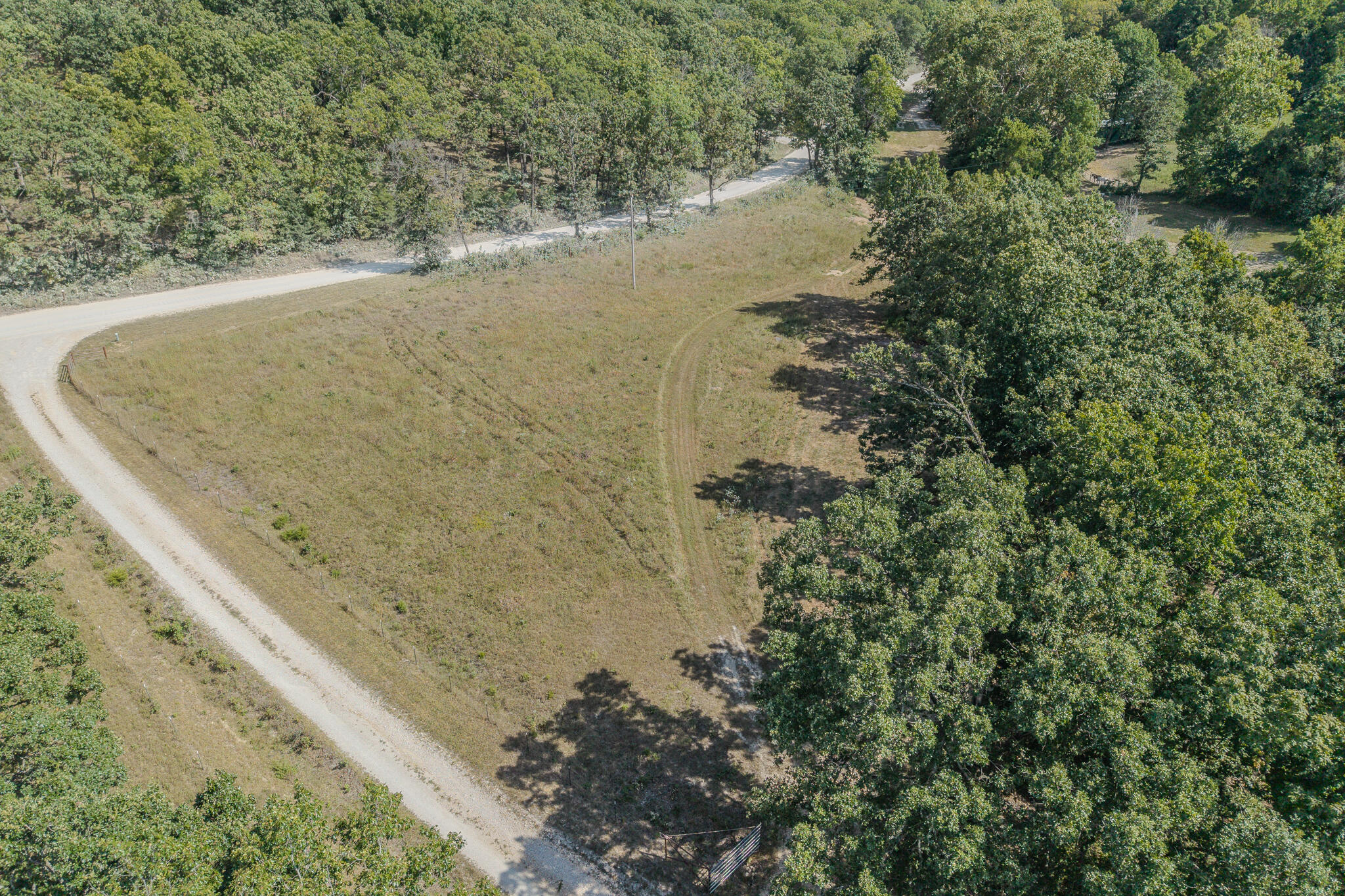 000 White Clover Road Property Photo 12