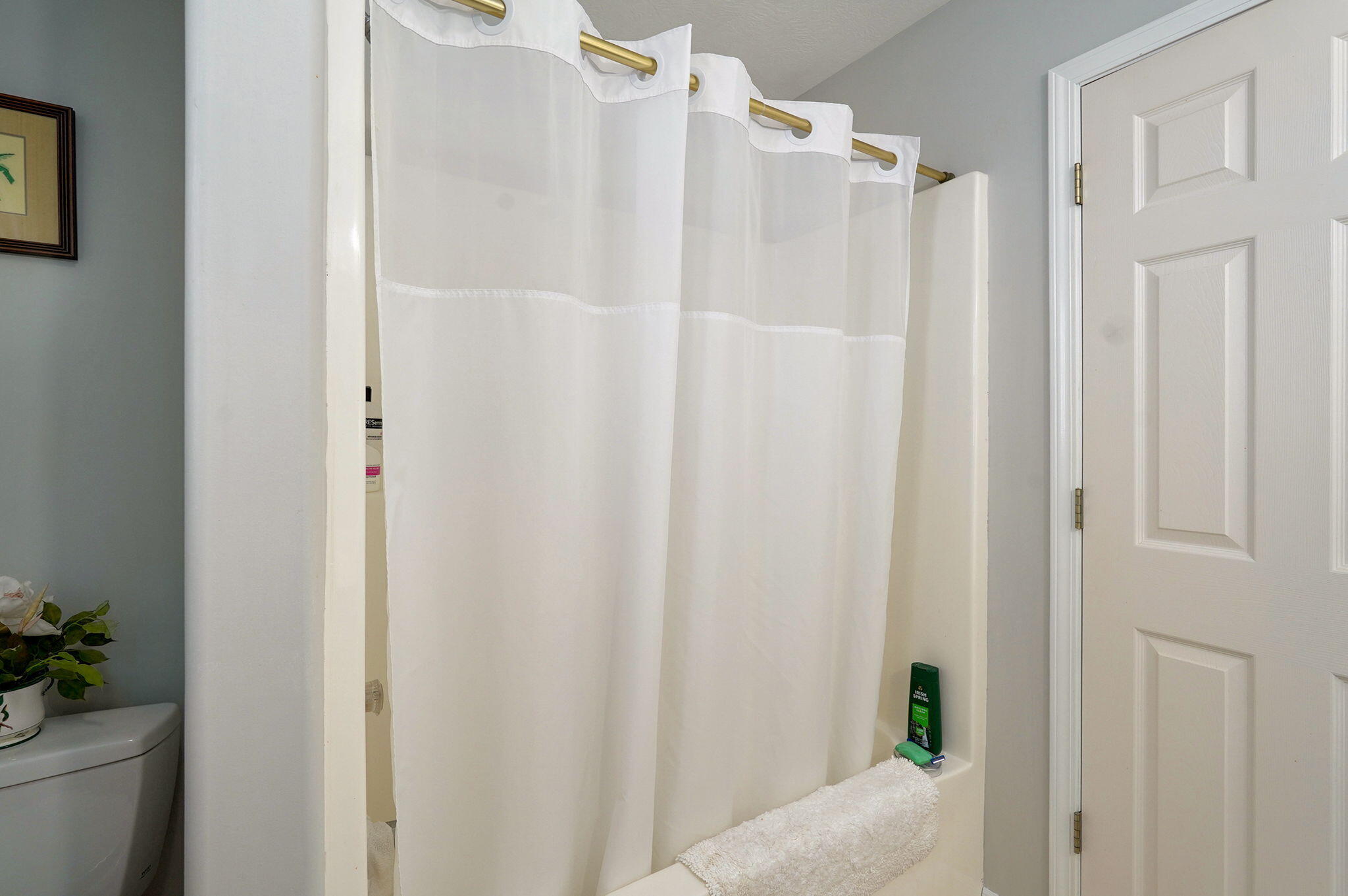 1060 Berkley Drive Property Photo 13