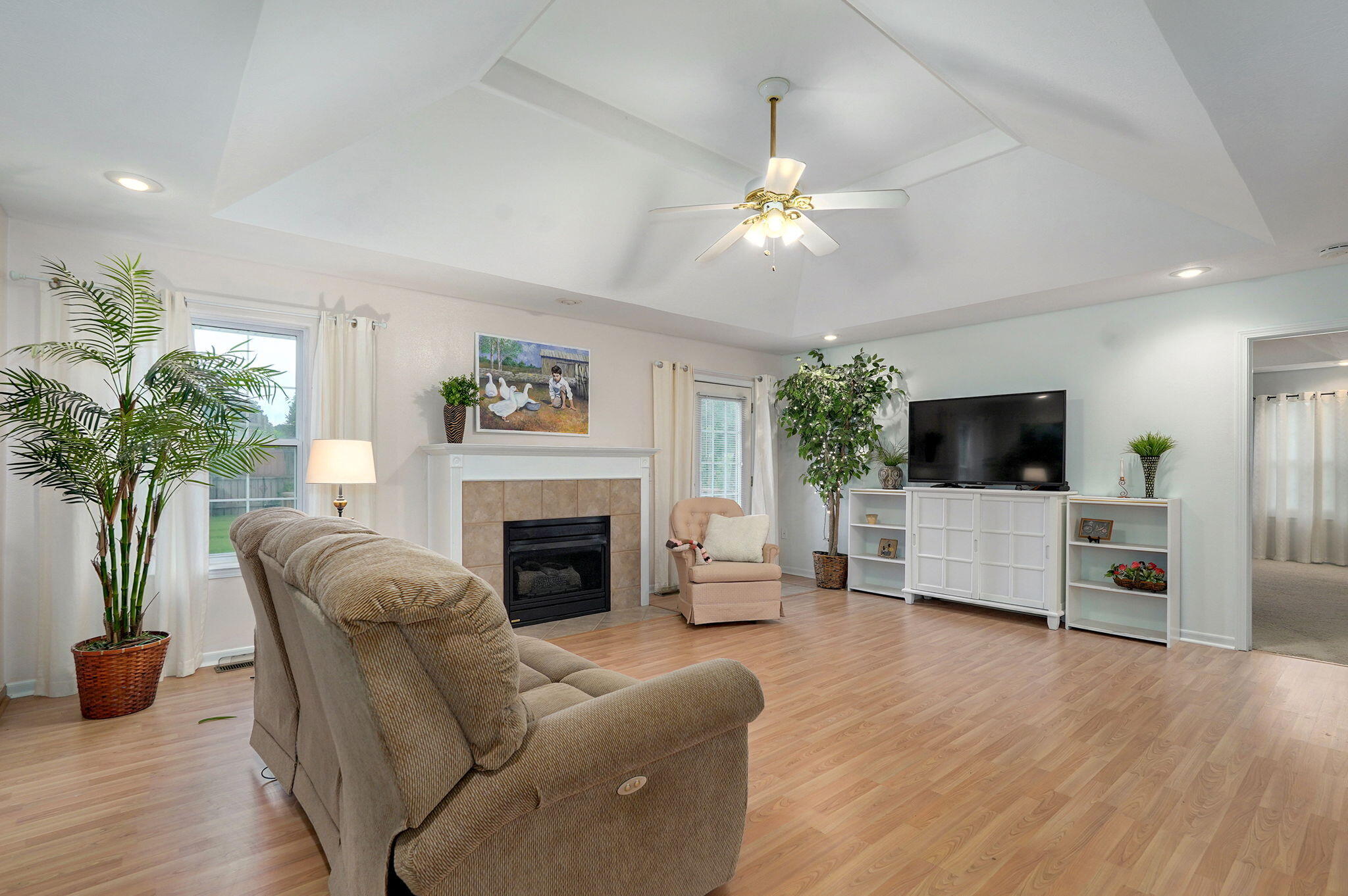 1060 Berkley Drive Property Photo 16