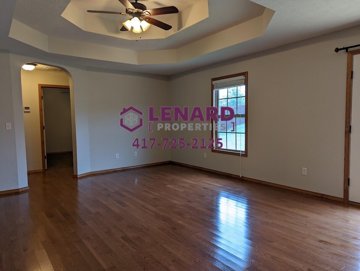 1424 South Solaria Street Property Photo 7