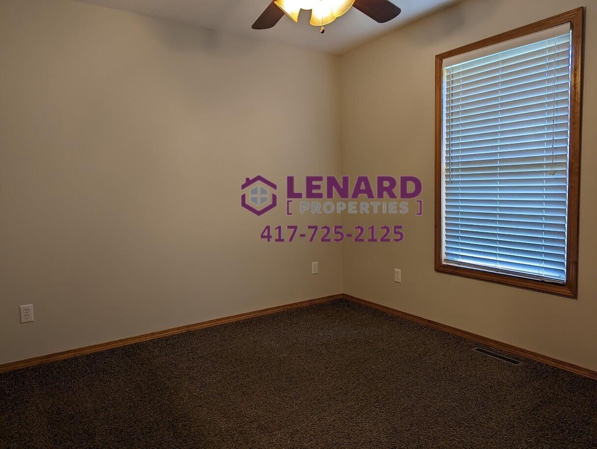 1424 South Solaria Street Property Photo 11