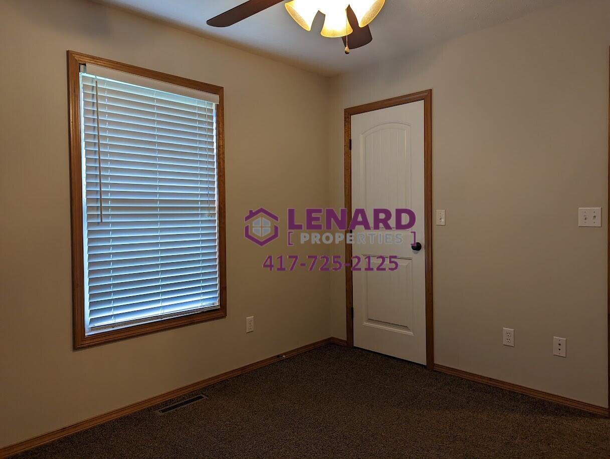 1424 South Solaria Street Property Photo 12