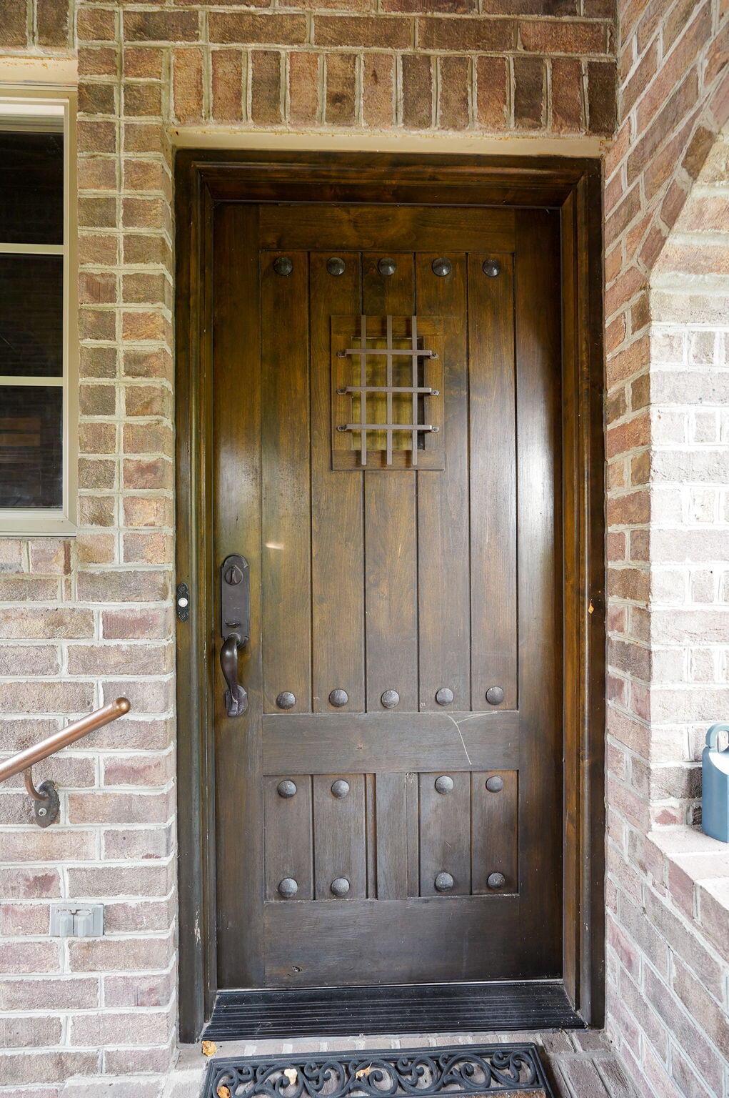 823 East Donegal Circle Property Photo 11