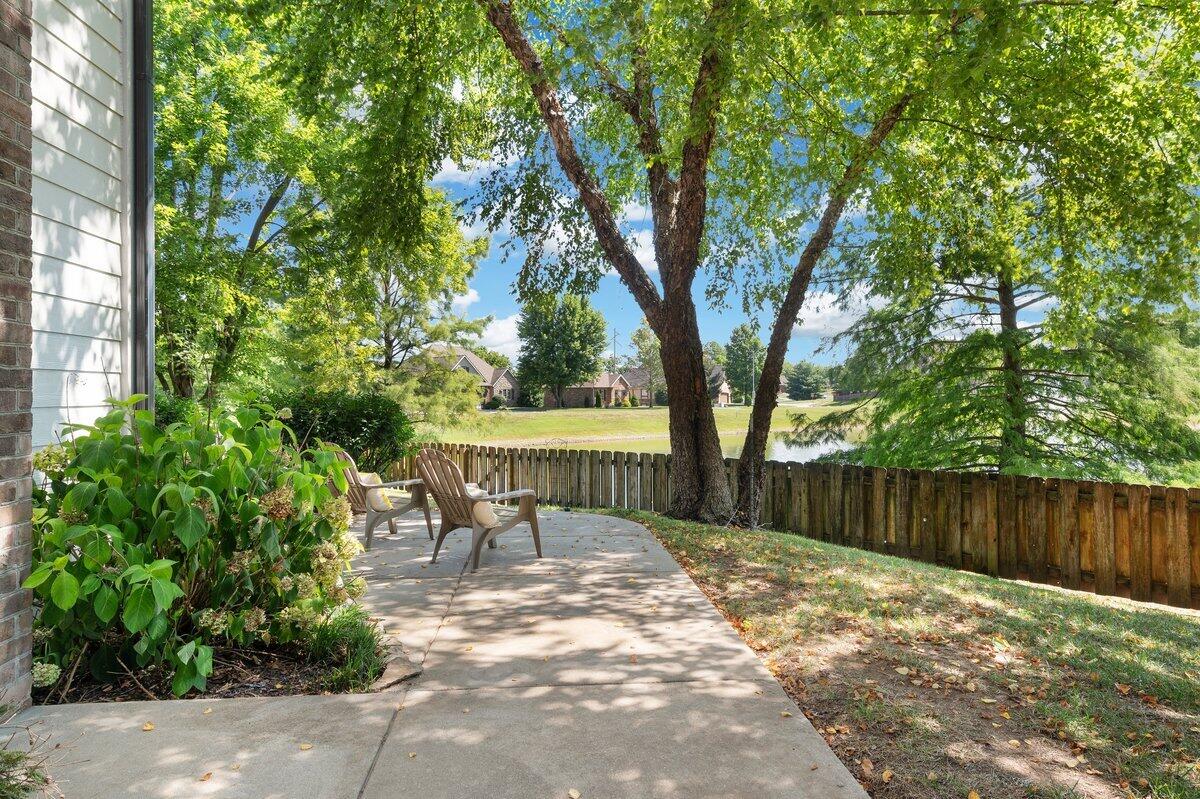 823 East Donegal Circle Property Photo 67