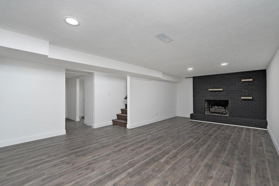 3138 West Crestview Street Property Photo 26