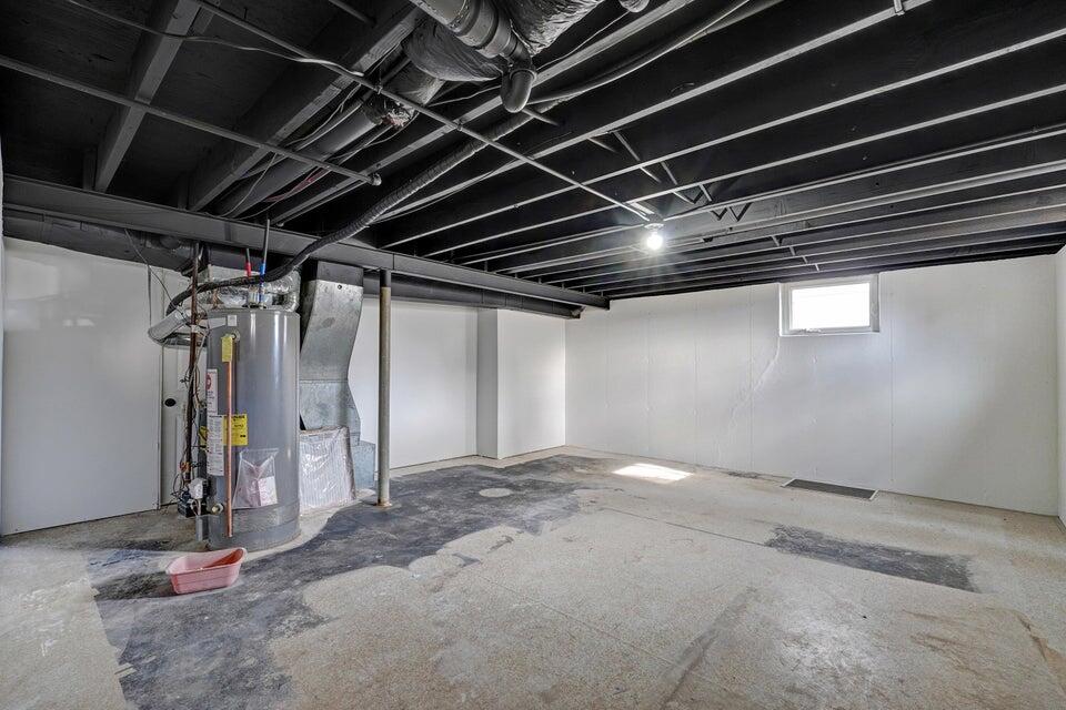 3138 West Crestview Street Property Photo 29