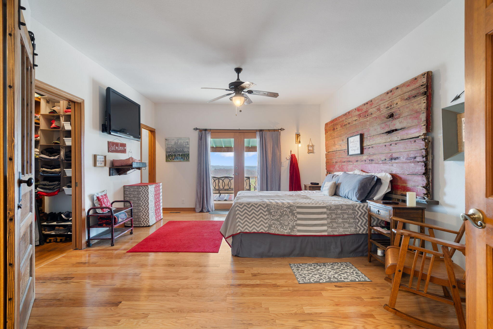 24352 State Hwy Ee Property Photo 7