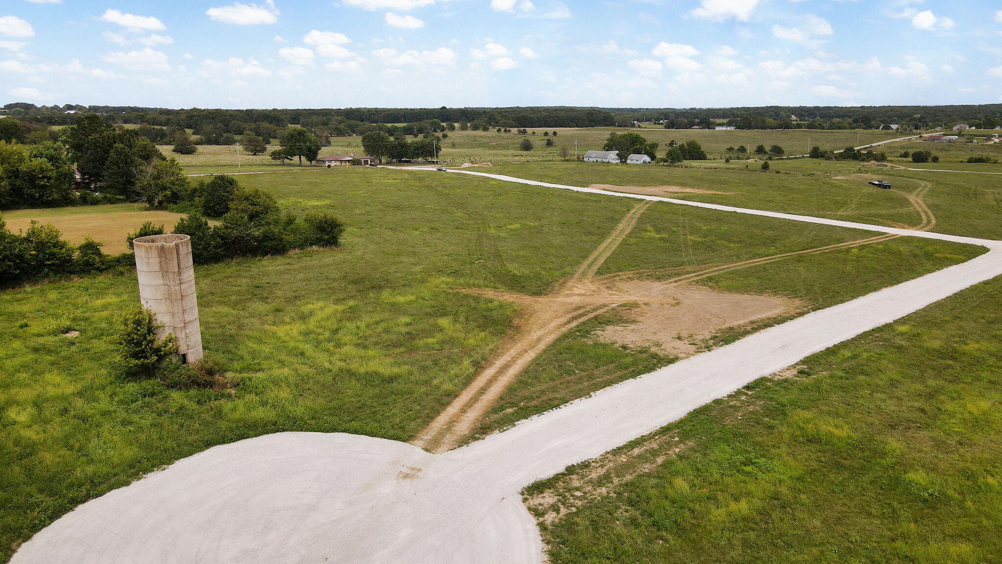 Tract #11 State Hwy Ee Property Photo 27