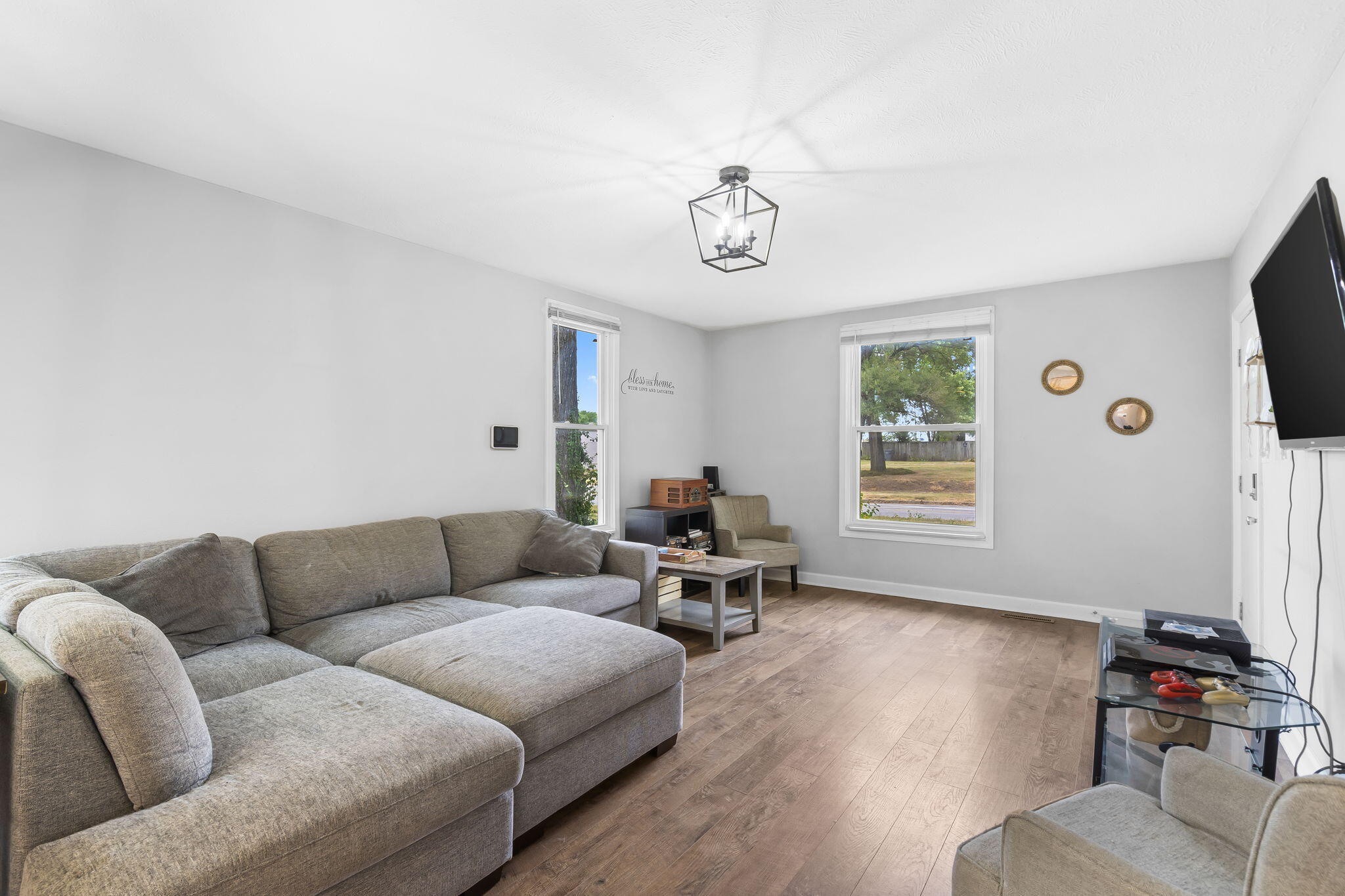 1224 West Webster Street Property Photo 6