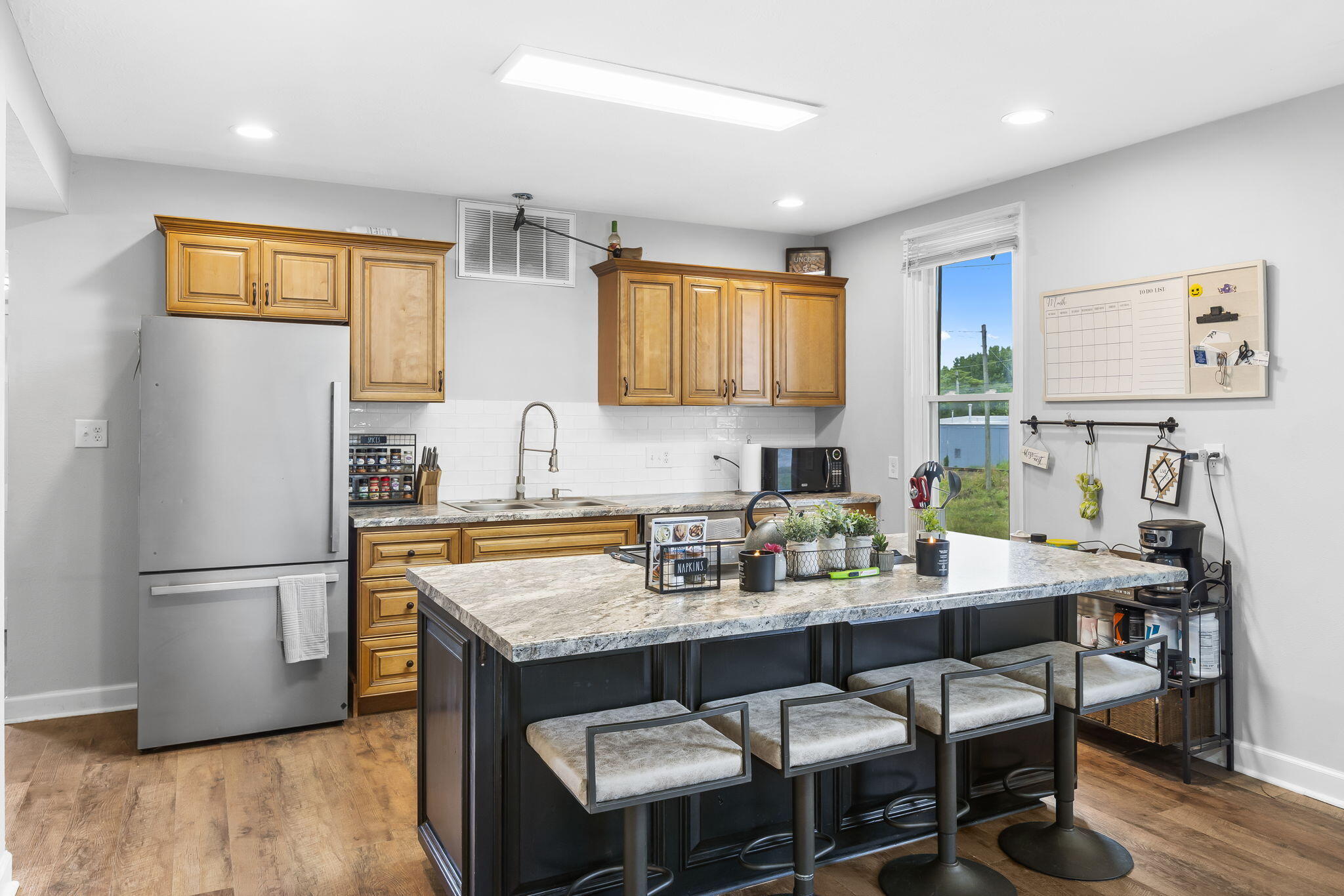 1224 West Webster Street Property Photo 11