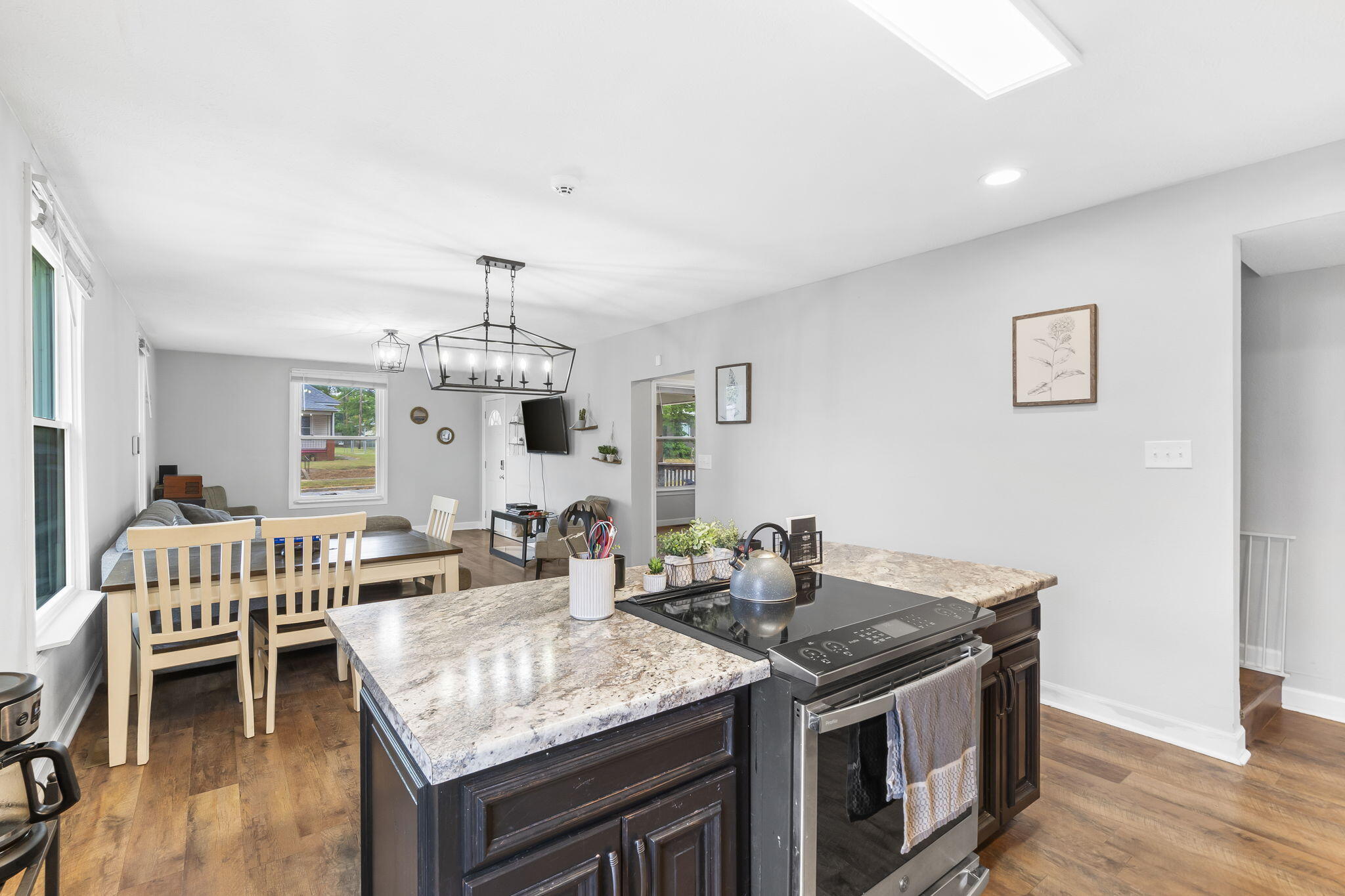 1224 West Webster Street Property Photo 13